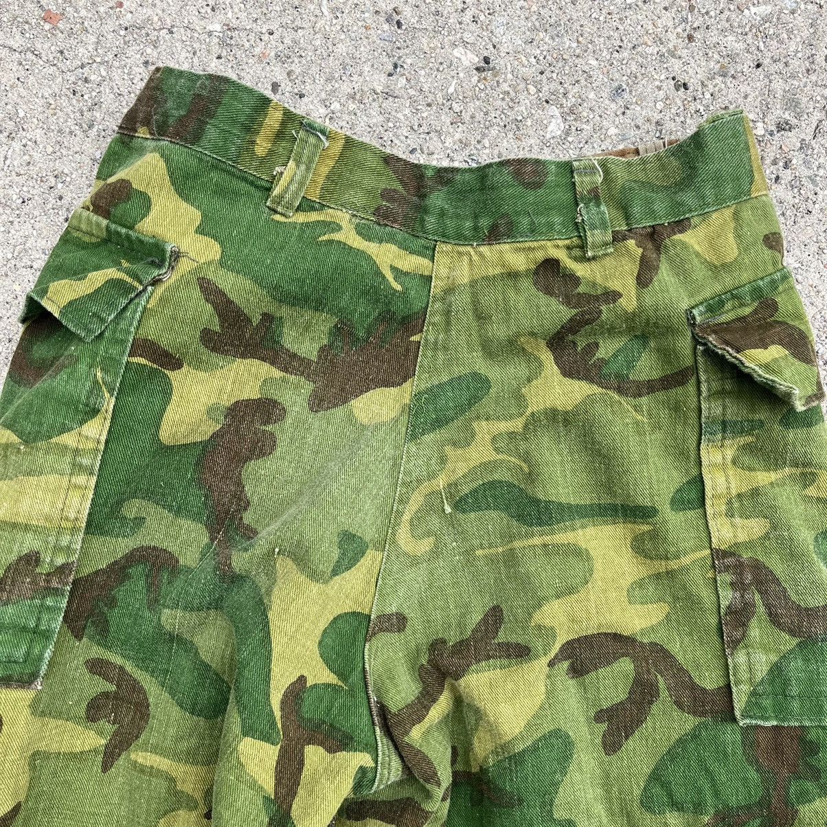Vintage Vintage Frog Skin Camo Reversible Pants Size 32 Rare Size US 32 / EU 48 - 8 Thumbnail