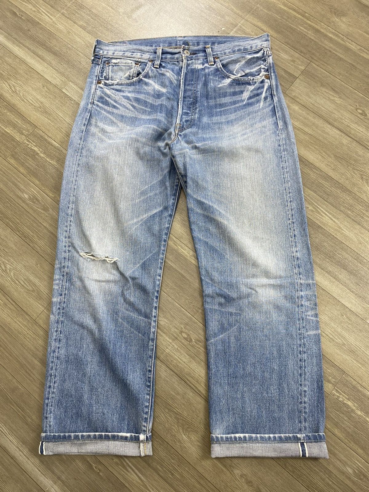 Levi's Vintage Clothing 🇯🇵Vintage Levis 501XX LVC Rindem Selvedge Distressed Jeans Size US 36 / EU 52 - 1 Thumbnail