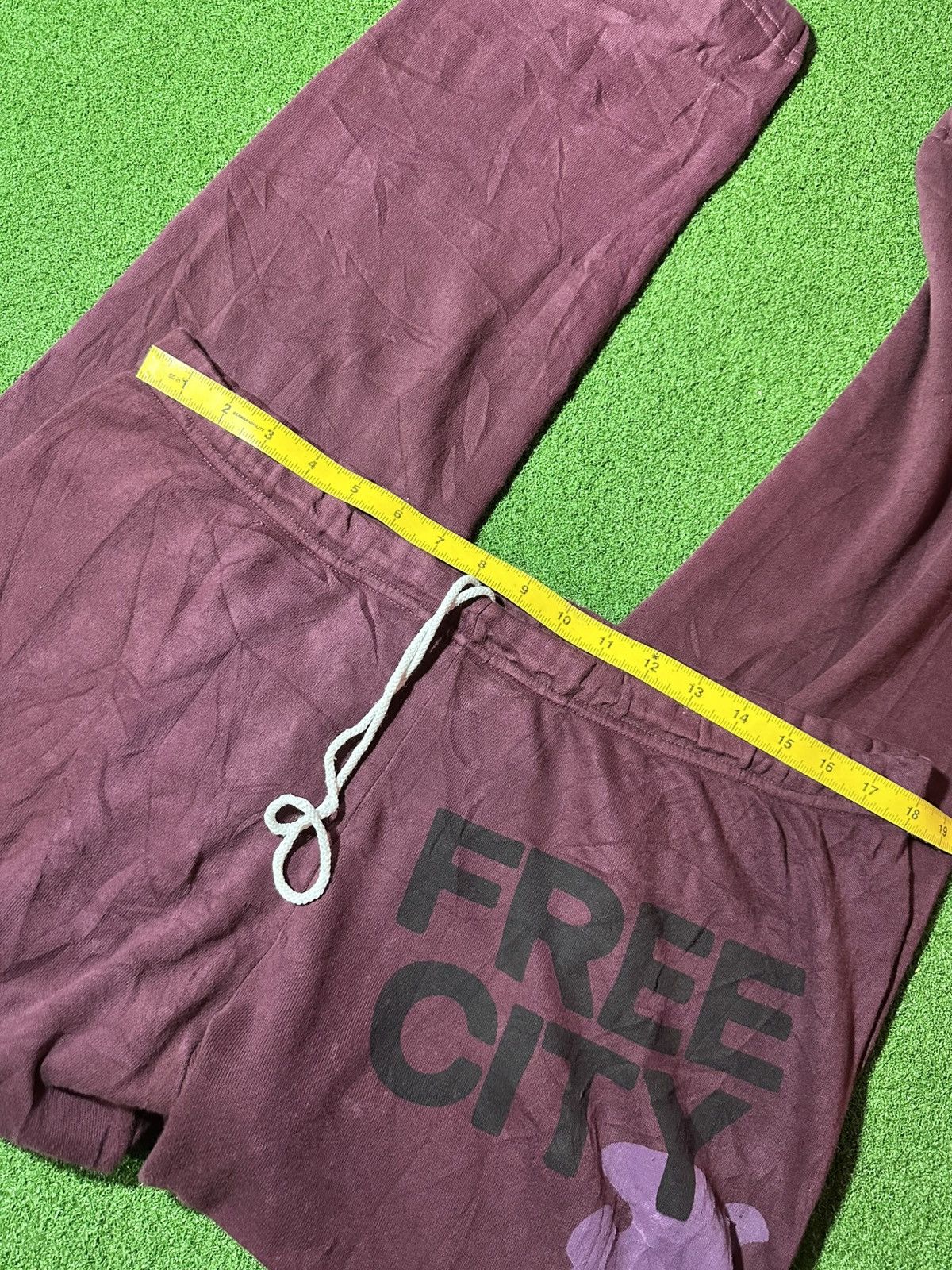 FREECITY FREECITY sweatpant Maroon Size US 35 - 7 Thumbnail