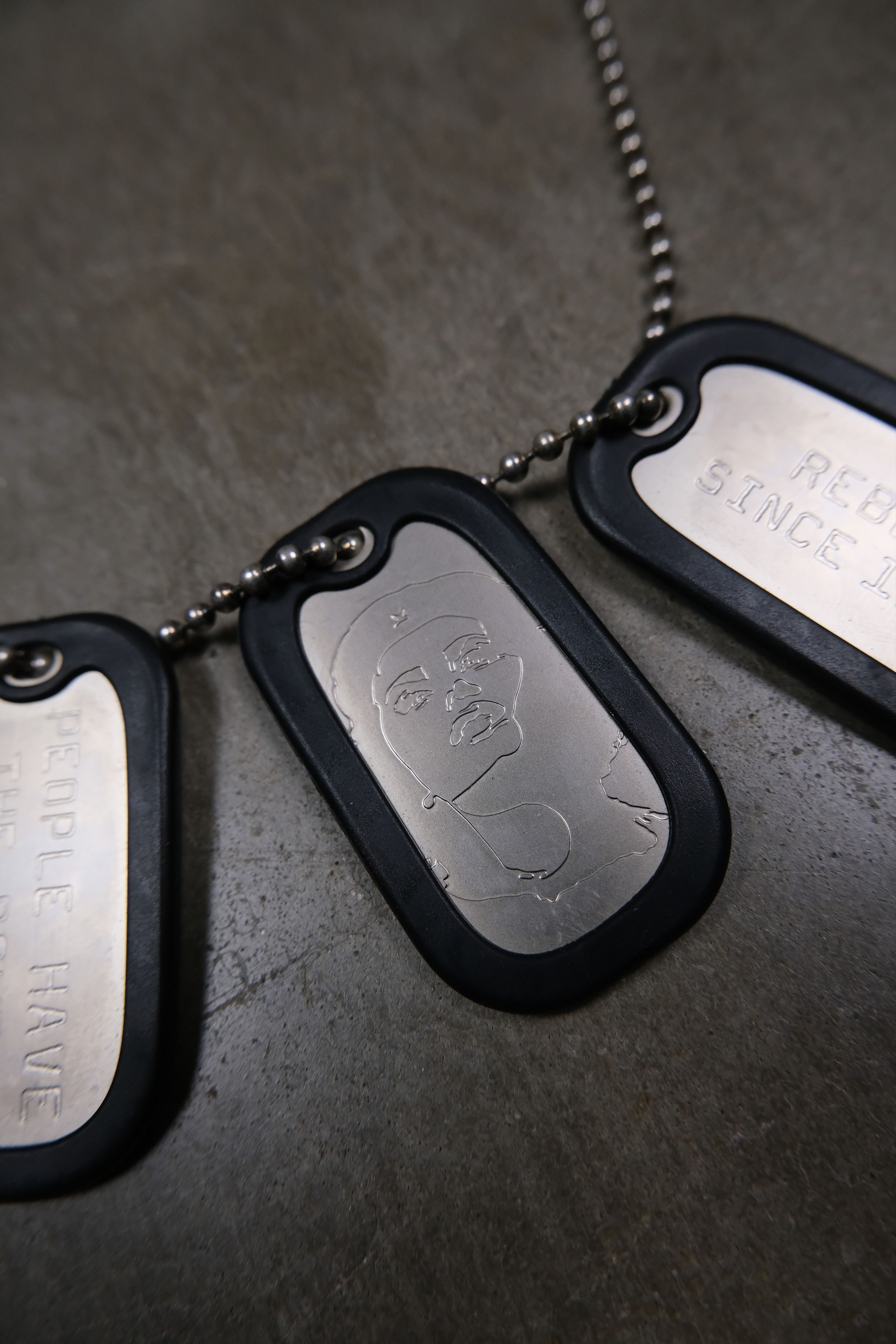 Hysteric Glamour Che Guevara Dog Tag Necklace Size ONE SIZE - 3 Thumbnail