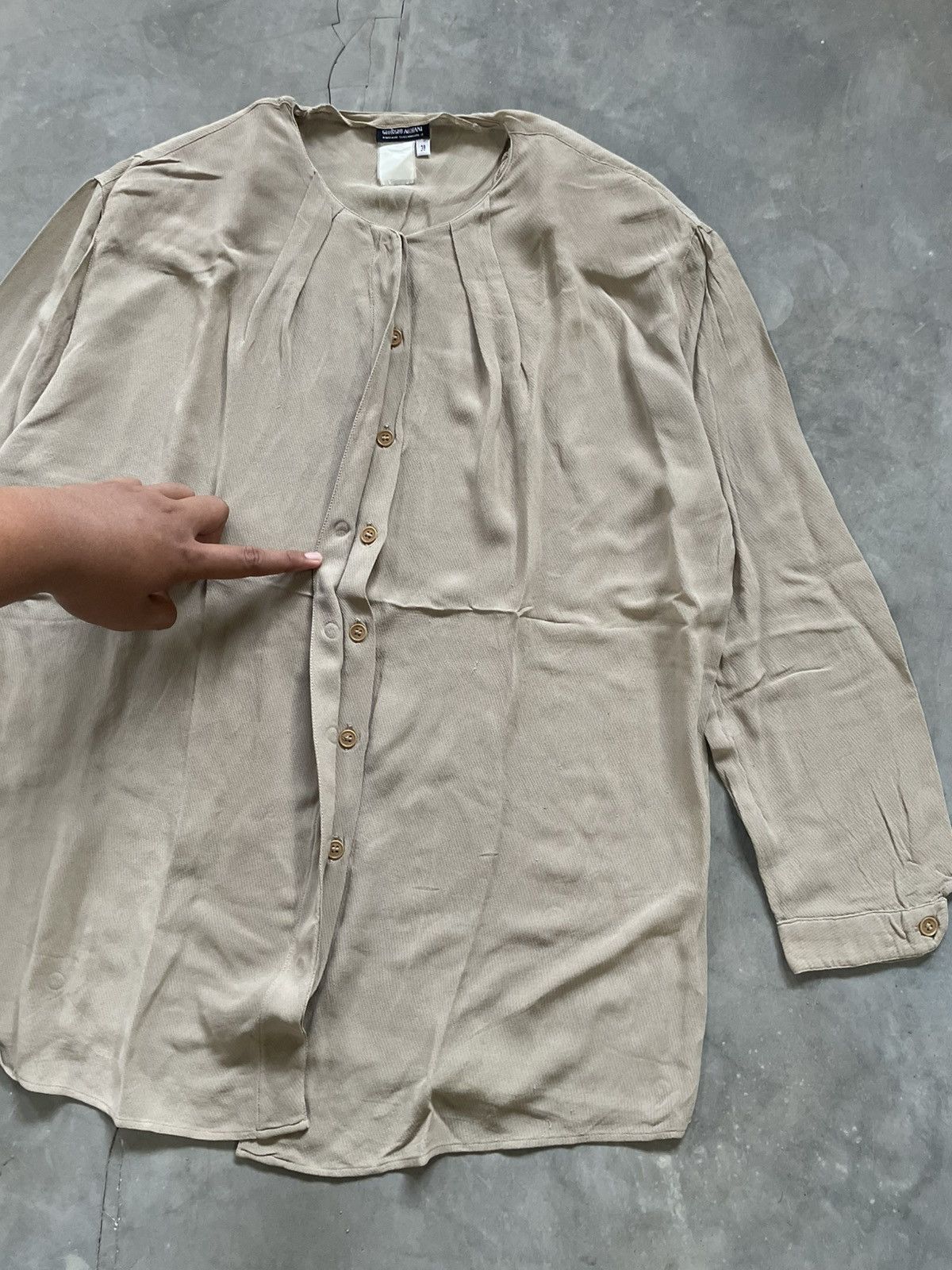 Giorgio Armani Vintage Giorgio Armani Archive Silk Pleated Blouse Size L / US 10 / IT 46 - 7 Thumbnail