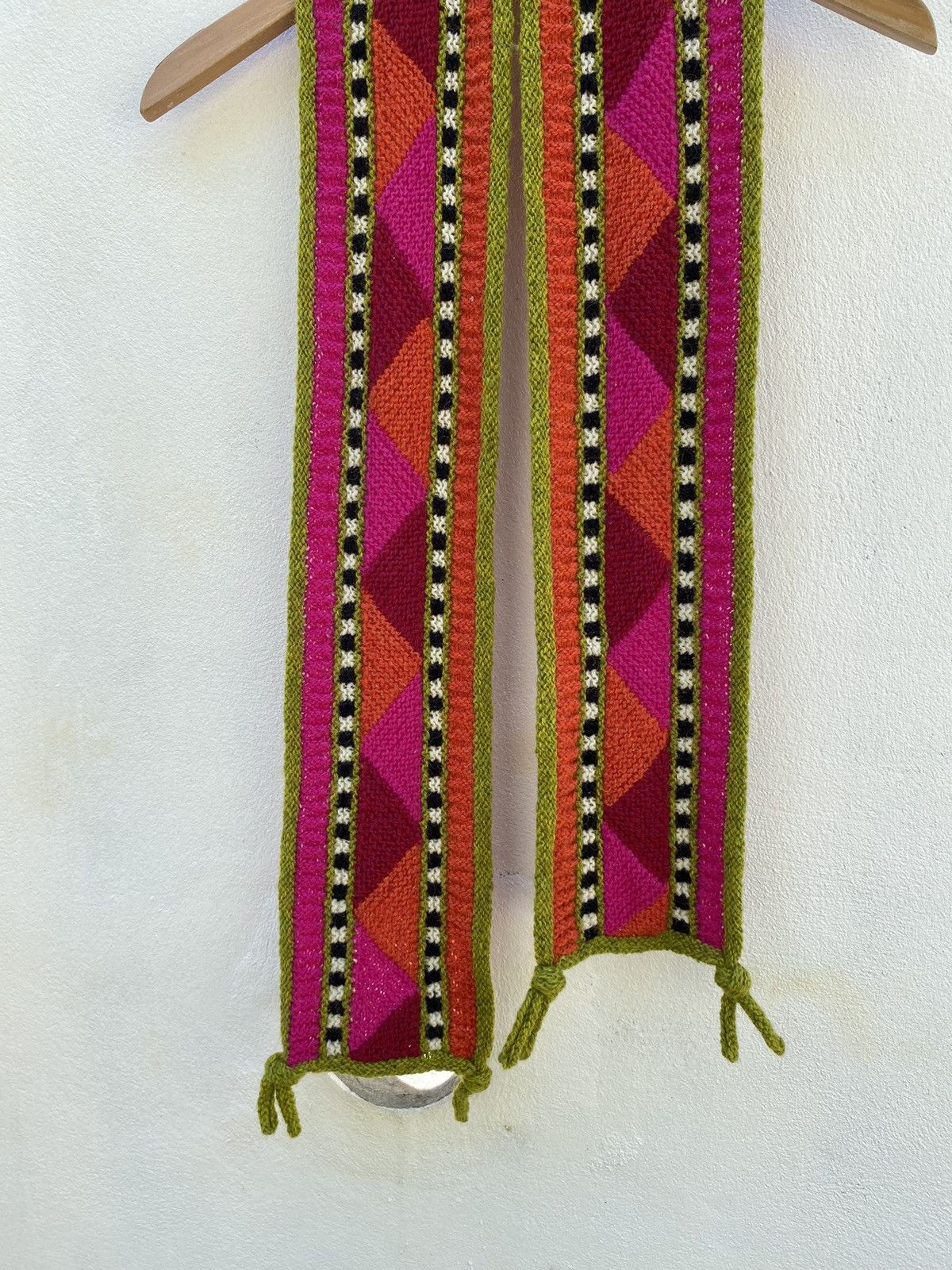Designer Colorful Knit Fashion Scarf Size ONE SIZE - 11 Thumbnail