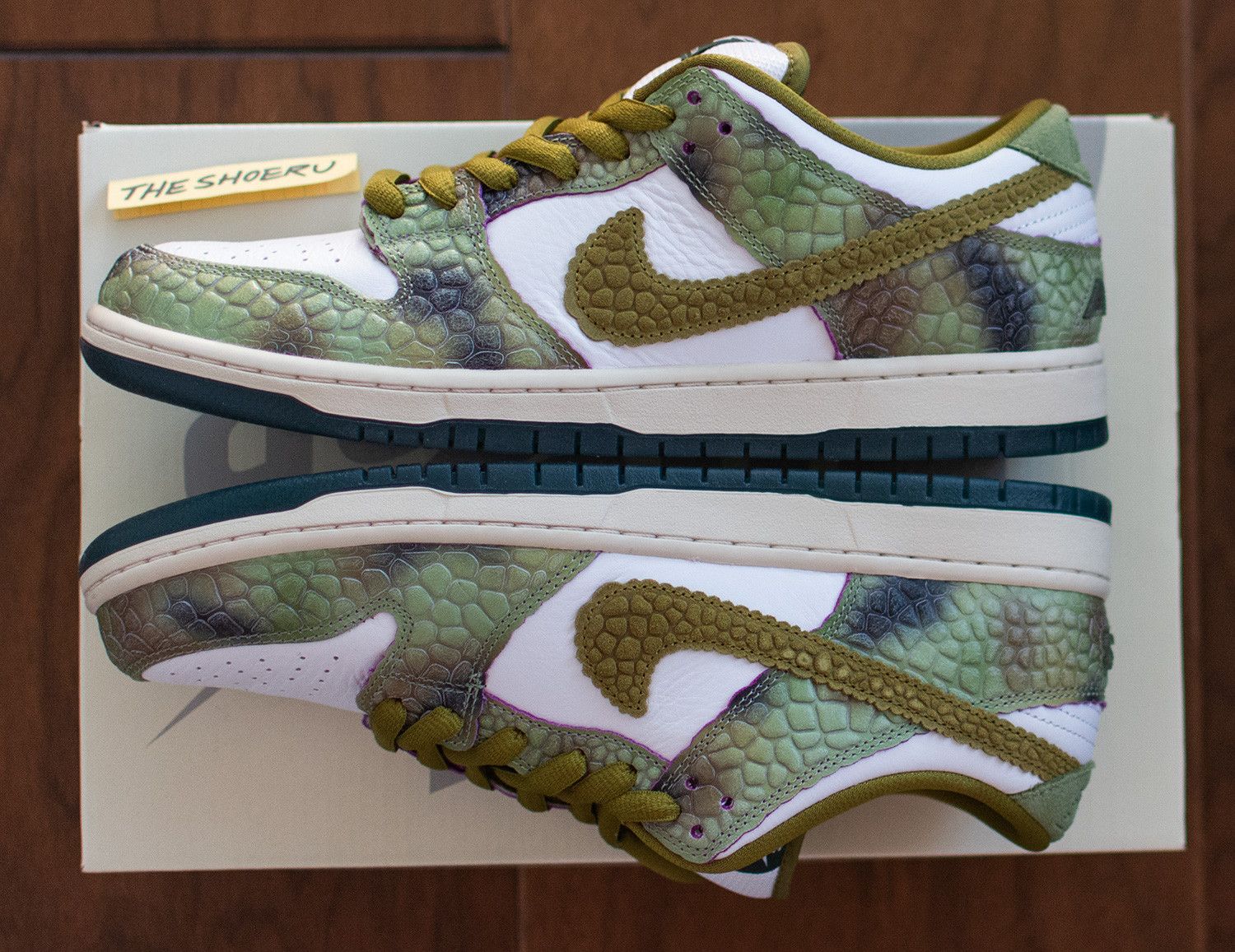 Nike SB SB Dunk Low Alexis Sablone Chameleon Size US 11 / EU 44 - 4 Thumbnail