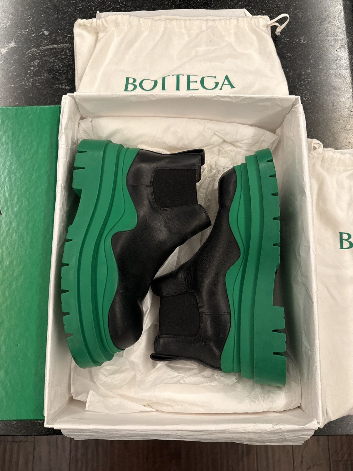 Bottega Veneta Bottega Veneta Ankle Tire Chelsea Boot Size US 8.5 / EU 41-42 - 4 Thumbnail