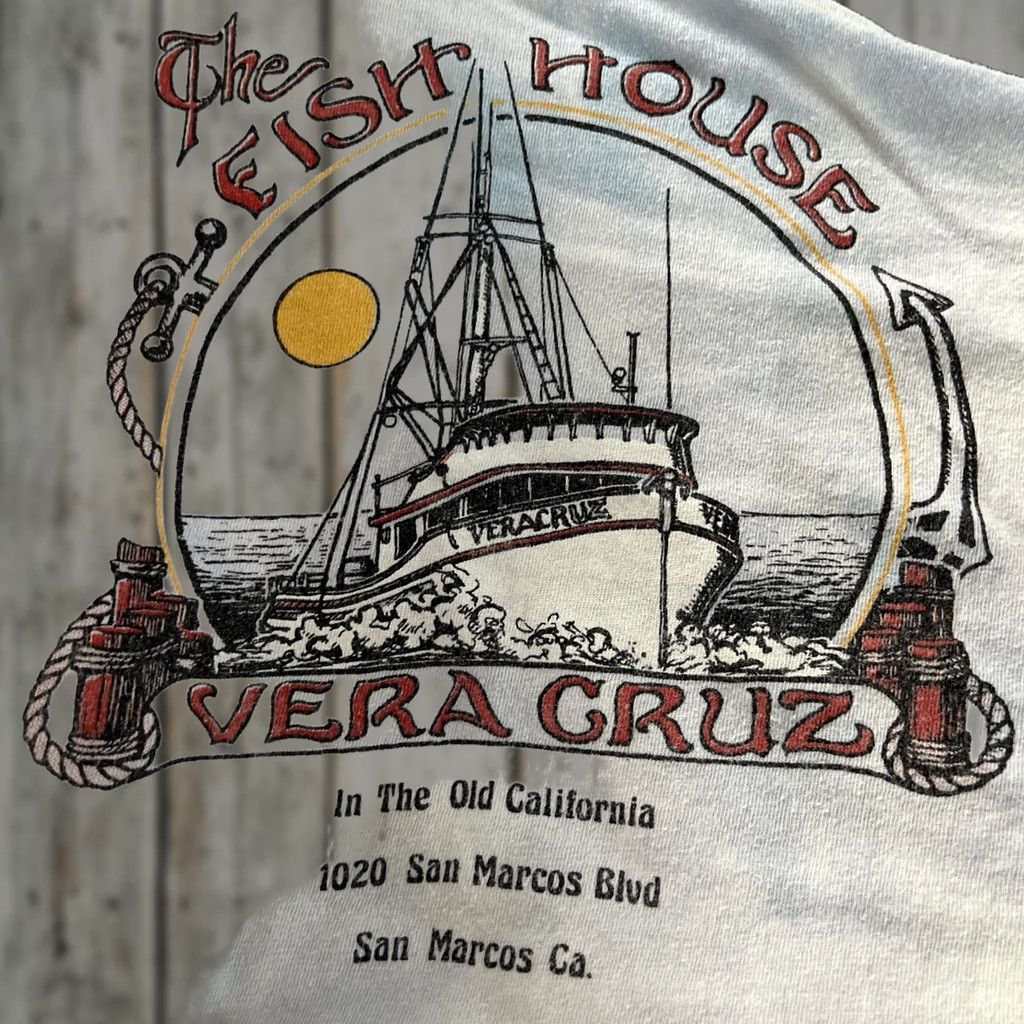 Vintage VINTAGE The Fish House Vera Cruz Men’s XL Single Stitch San Marcos White Cotton Graphic Tee Shirt Mens 1980s Size US XL / EU 56 / 4 - 1 Thumbnail