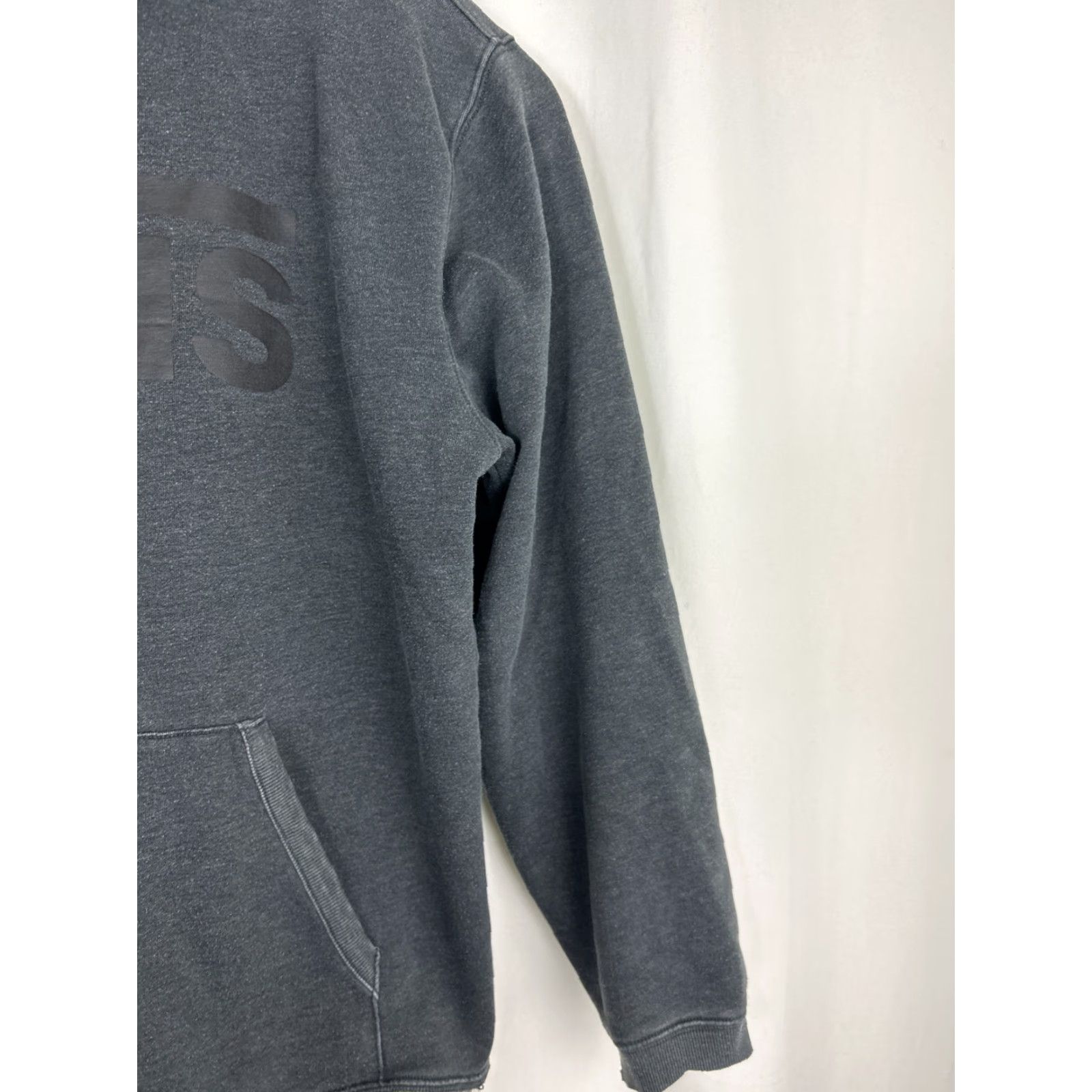 Vans VANS Mens Large Hoodie Charcoal Gray Distressed Drawstring Pullover Hooded Pockets All Seasons Men Size US L / EU 52-54 / 3 - 4 Thumbnail