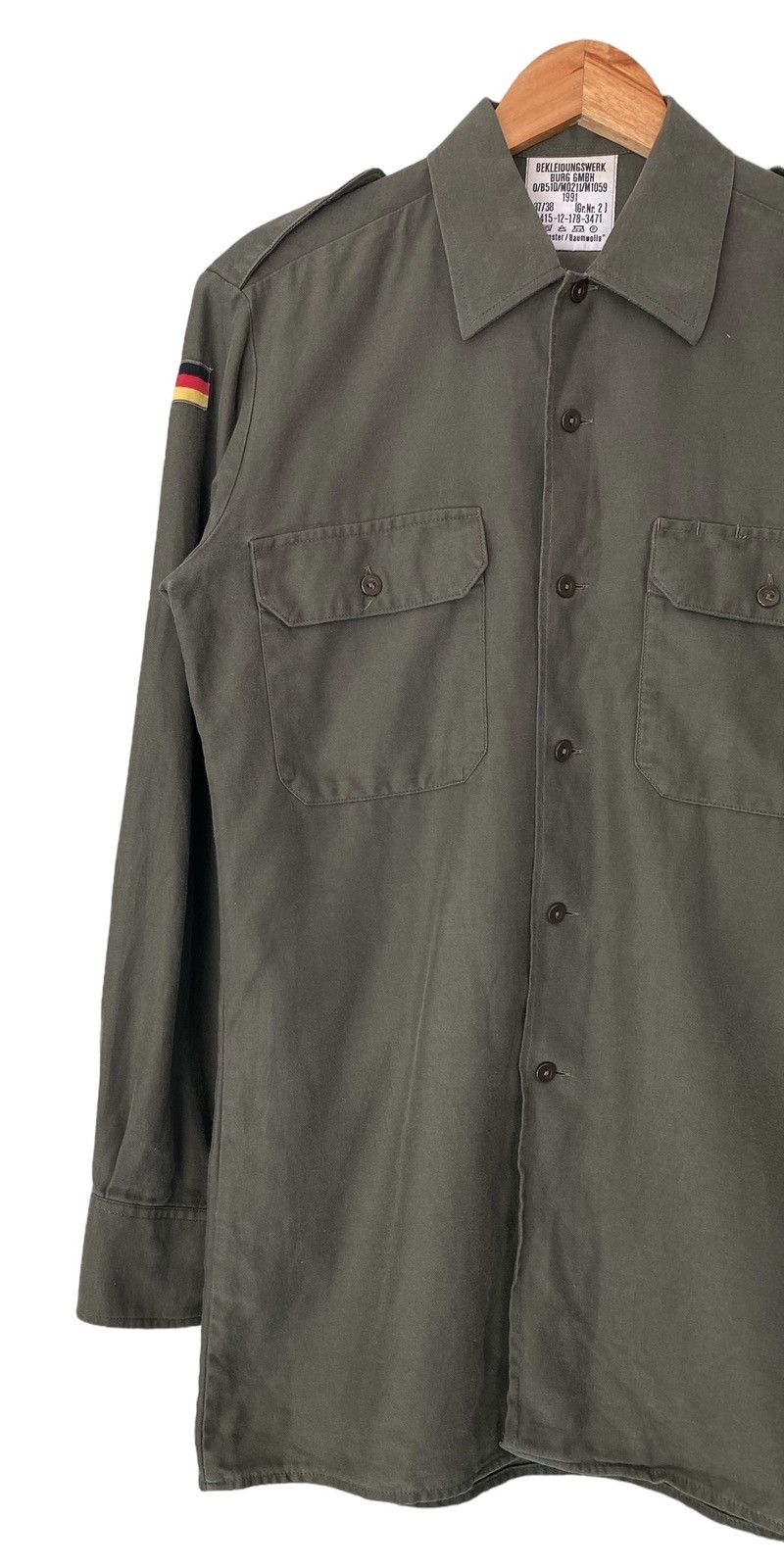 Vintage Vintage 91 Bekleidungswerk German Army Button Shirt Size US M / EU 48-50 / 2 - 3 Thumbnail