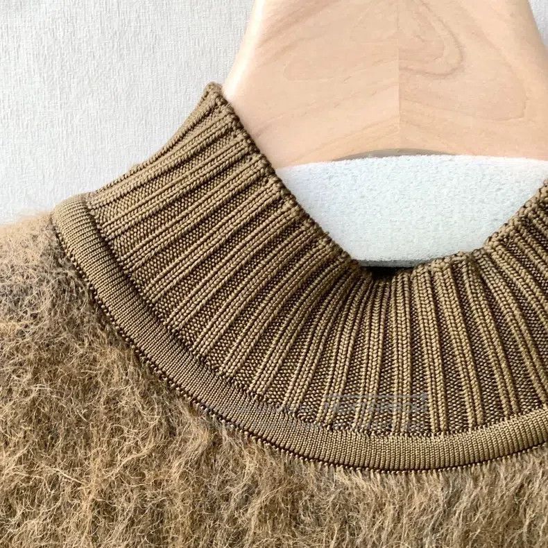 Hermes Hermes Merino Wool Sweater in Madeleine Color Scheme Size S / US 4 / IT 40 - 3 Thumbnail