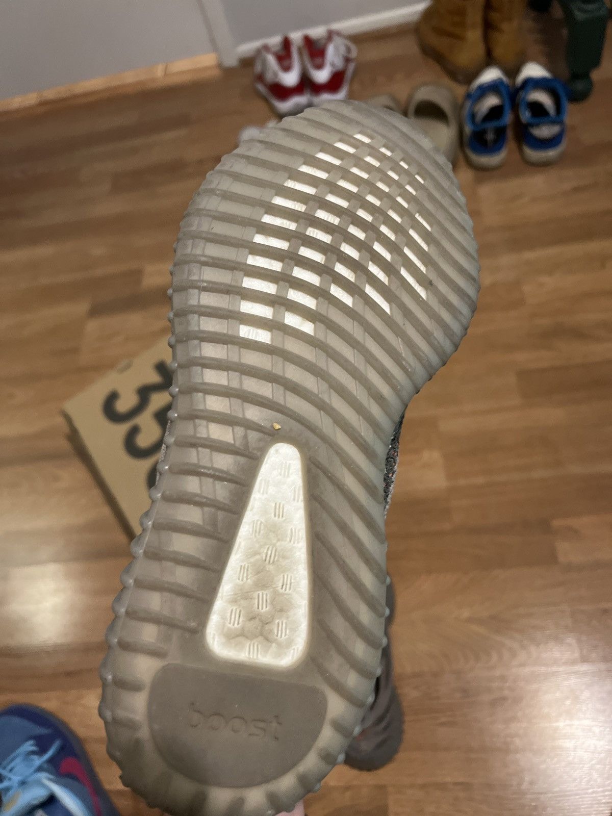 Yeezy YEEZY Boost 350 V2 Size US 10.5 / EU 43-44 - 8 Thumbnail