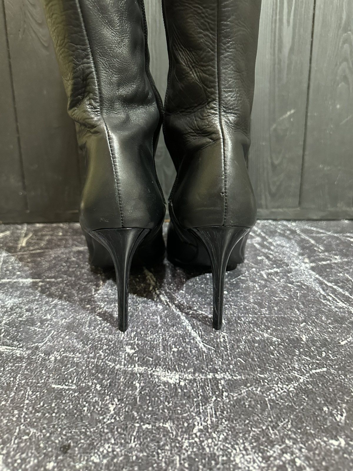 Buffalo London Buffalo London Women’s Leather Heels boots size 38 Size US 8 / IT 38 - 8 Thumbnail