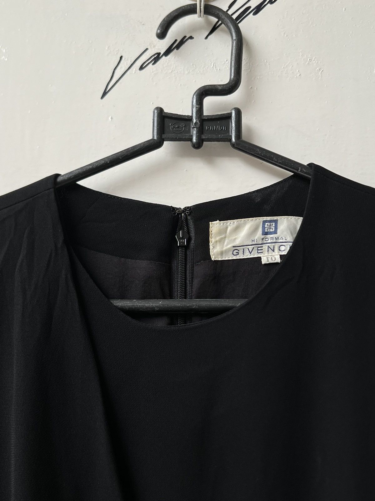 Givenchy Givenchy Hi Formal Black Dress Size XS / US 0-2 / IT 36-38 - 5 Thumbnail