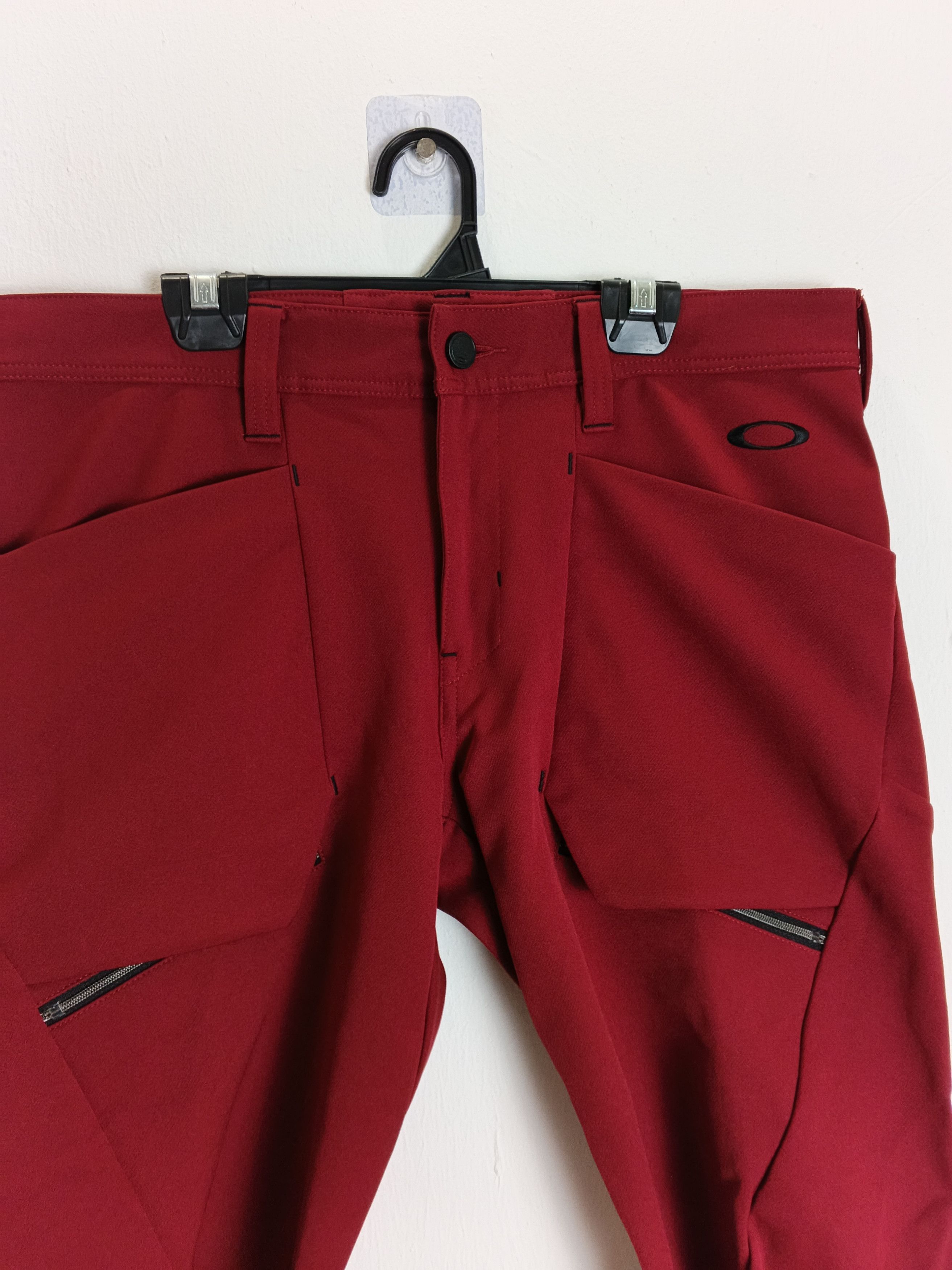 Oakley Vintage Y2K Oakley Skull Tactical Cargo Pants US31 JPN33 Size US 31 - 2 Thumbnail
