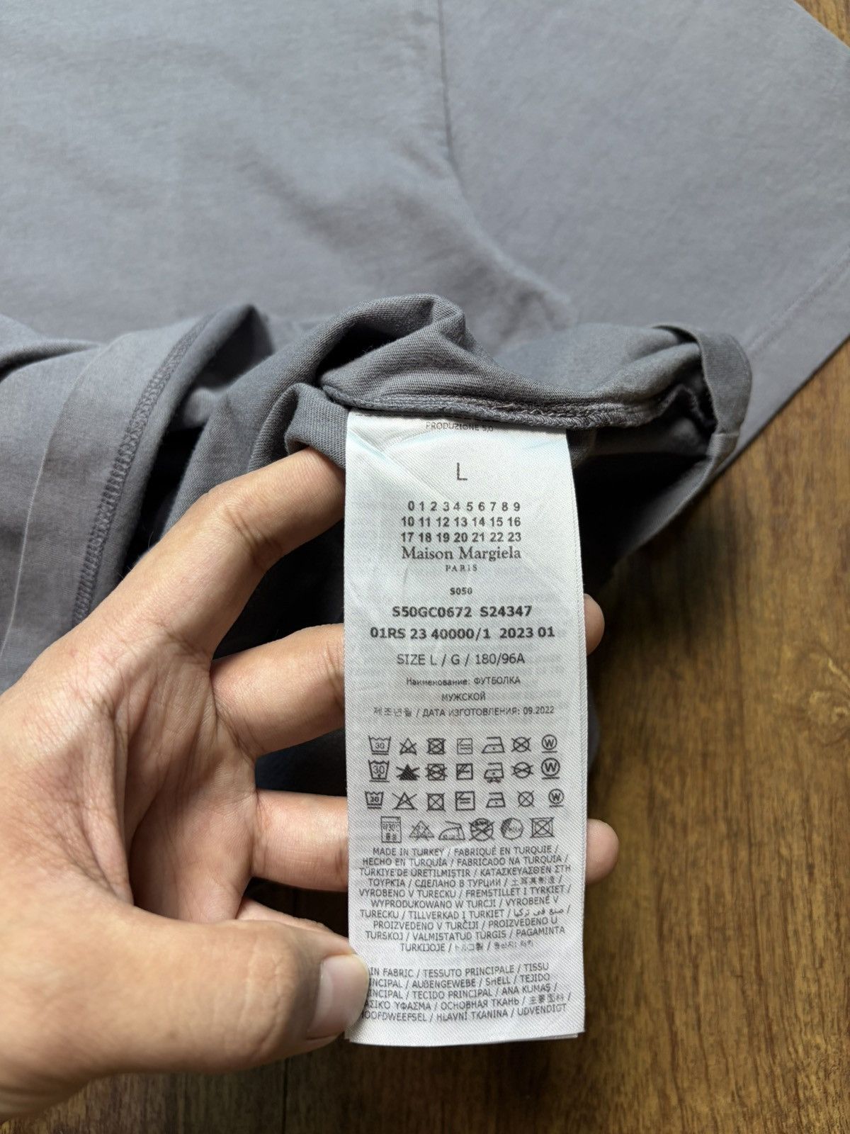 Maison Margiela FREE TAX! Maison Margiela Four Stitch Basic Tee Size US L / EU 52-54 / 3 - 6 Thumbnail