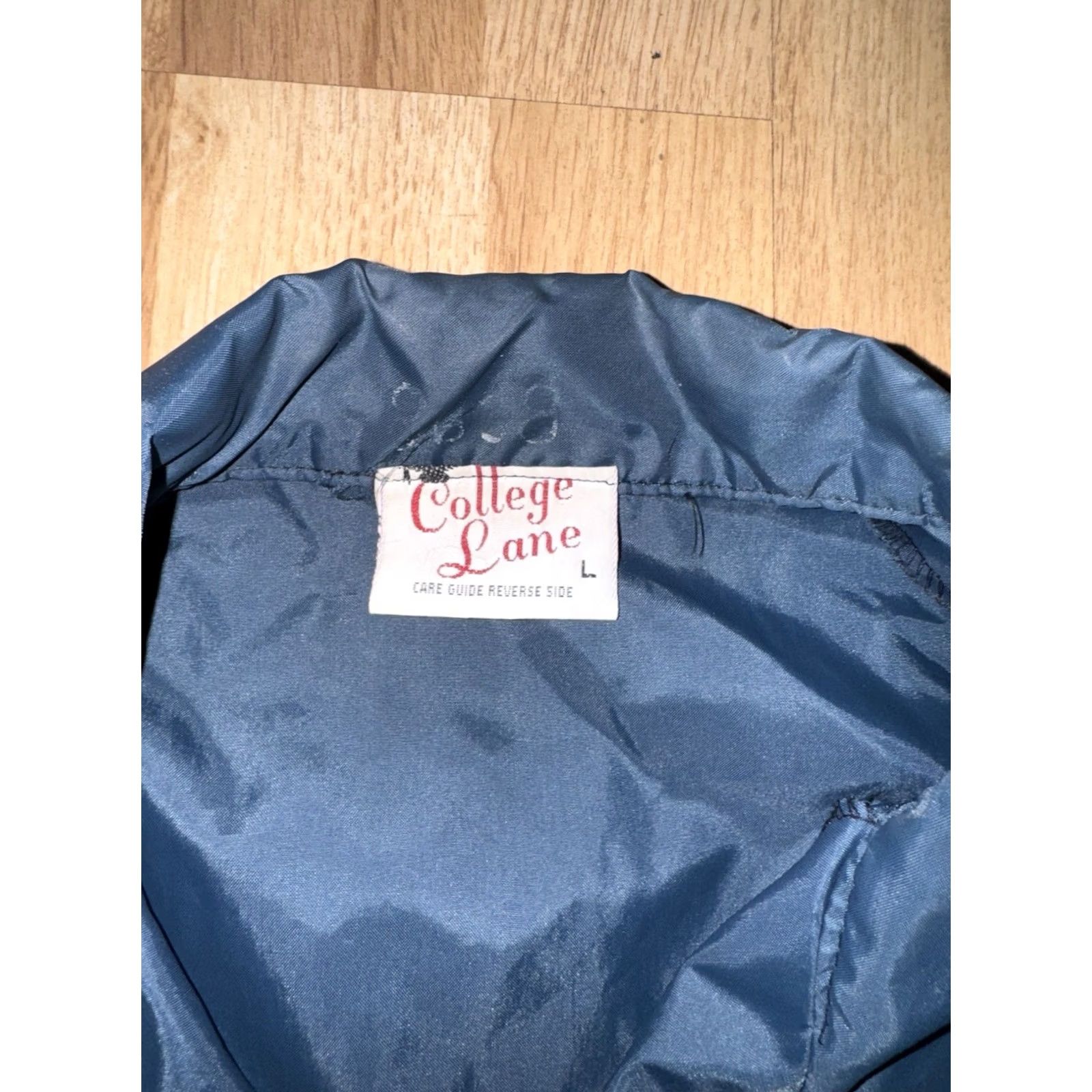 Vintage VINTAGE Hershey Park College Lane Button-Down Jacket Navy Blue Boy? Size US L / EU 52-54 / 3 - 2 Thumbnail