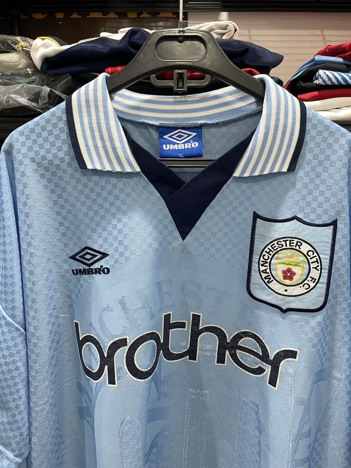 Umbro × Vintage Manchester City Home Kit 1995/97 Size US XL / EU 56 / 4 - 2 Thumbnail