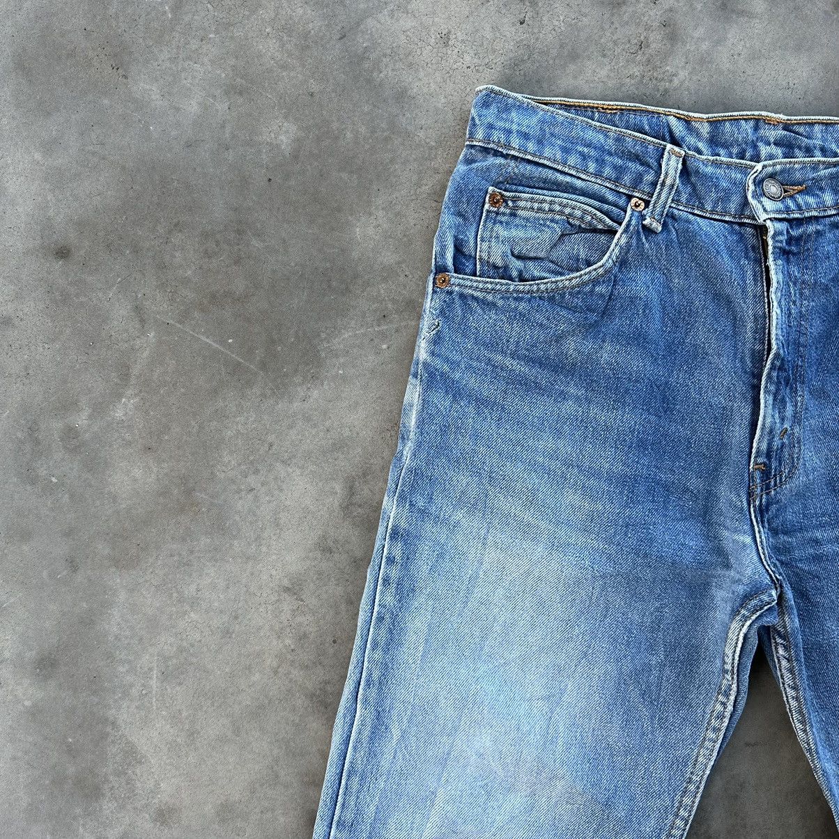 Levi's Vintage Levi’s Distressed Jean Faded Sick Denim Pant W31 Size US 31 - 4 Thumbnail