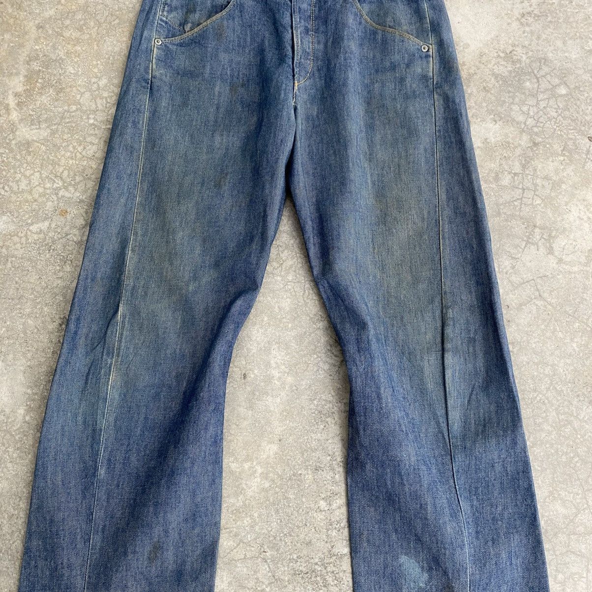 Levi's Vintage Levis Engineered Twisted Leg Relaxed Denim Jeans Size US 33 - 4 Thumbnail