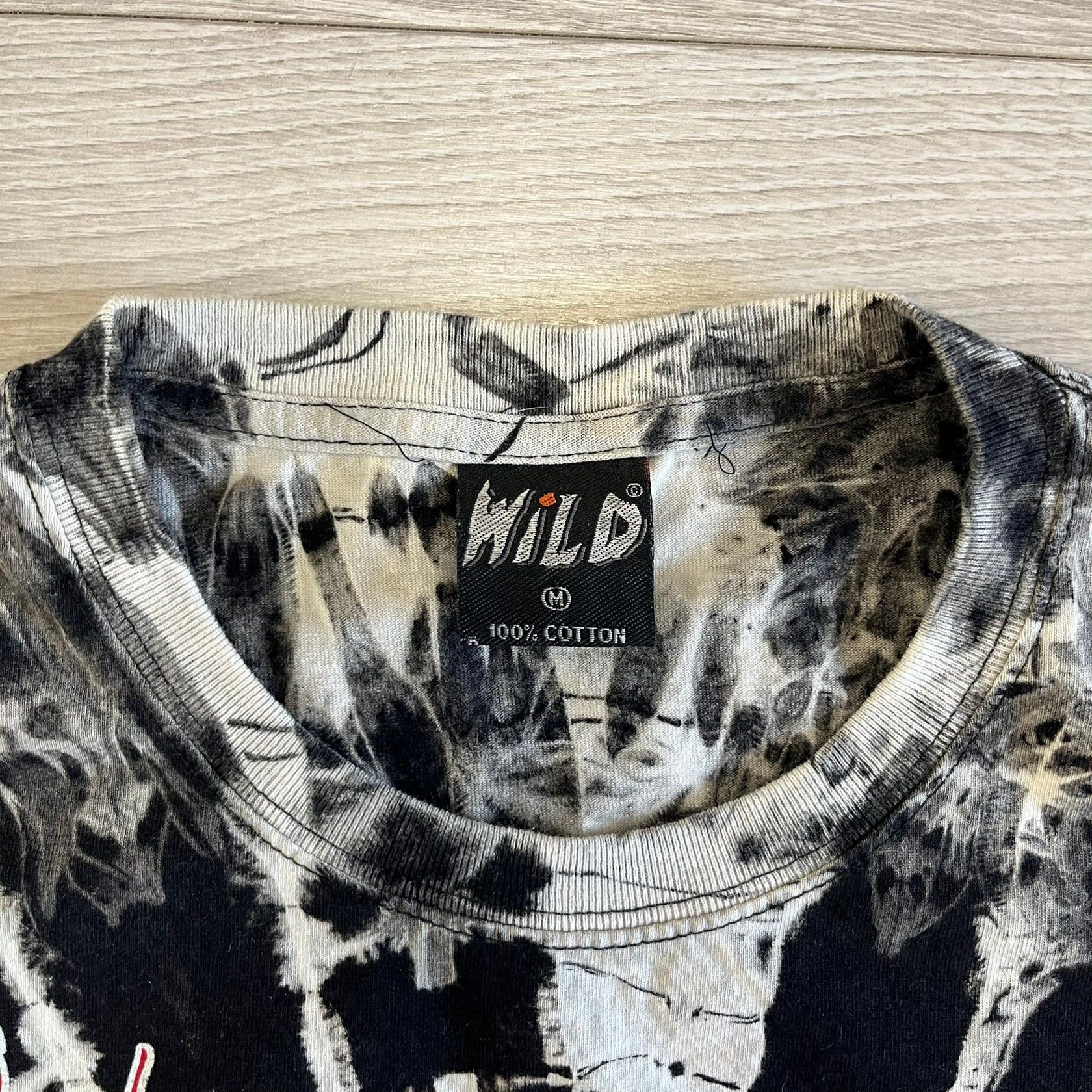 Vintage wild 4d middle fingers tee Size US M / EU 48-50 / 2 - 4 Thumbnail