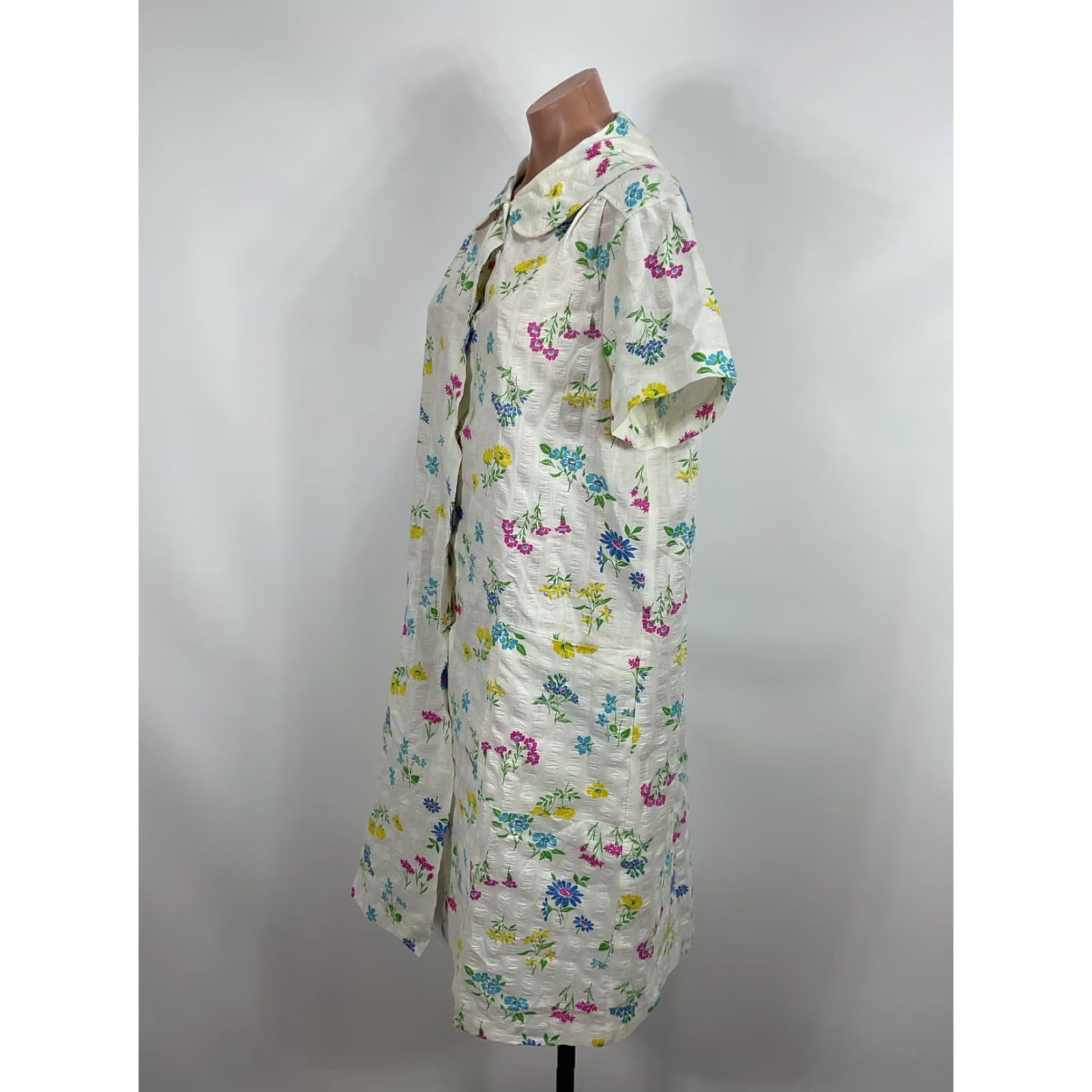 VINTAGE 70s Evelyn Pearson White Floral House Coat Dress Caftan Go-Coat L White Womens