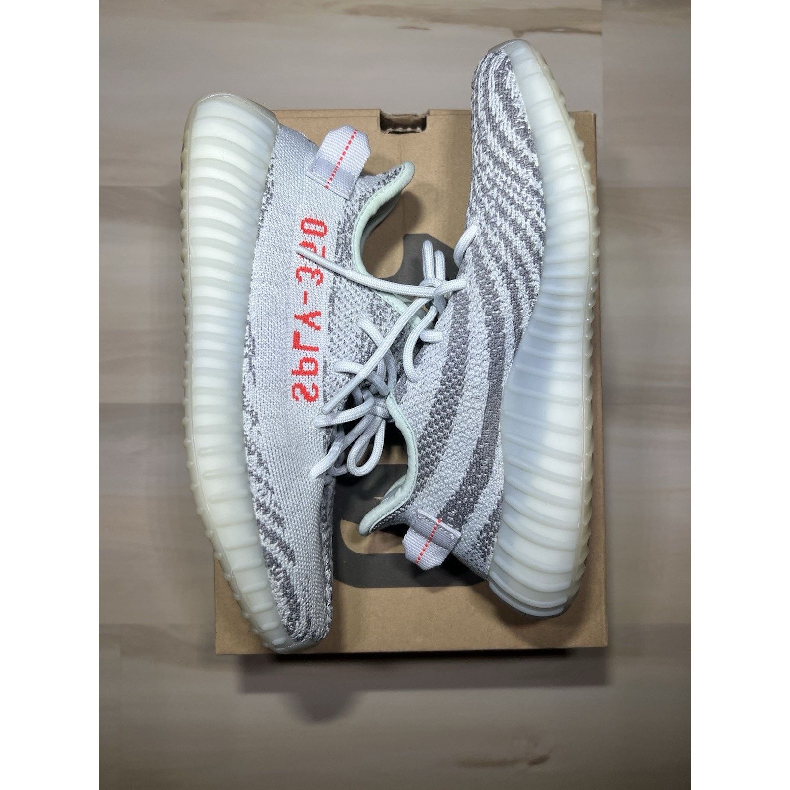Adidas Size 7m -2017 Adidas Yeezy Boost 350 V2 “Blue Tint” Tried On Size US 7 / EU 40 - 2 Thumbnail