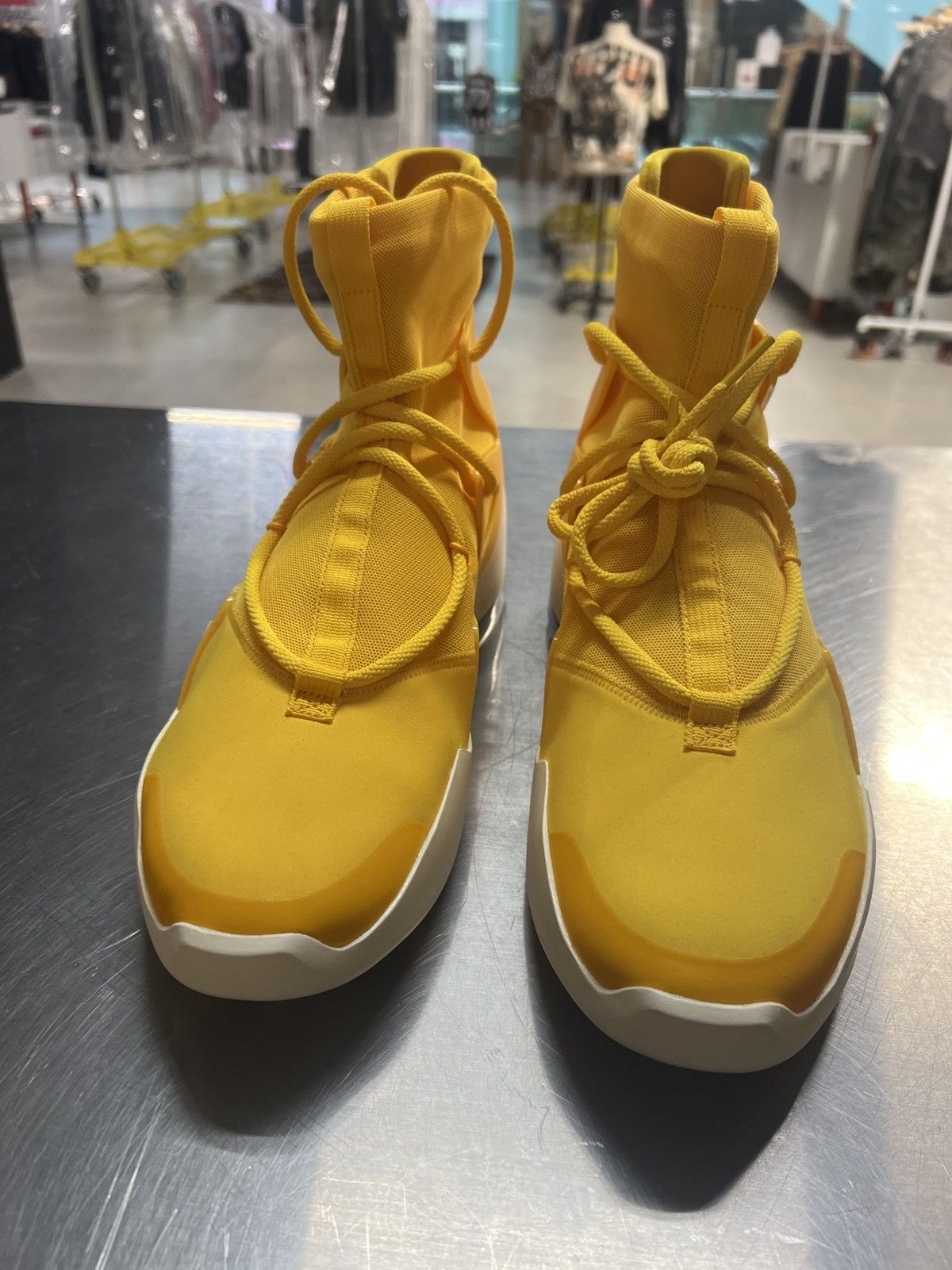 Fear of God Nike fear of god 1 yellow Size US 13 / EU 46 - 3 Thumbnail