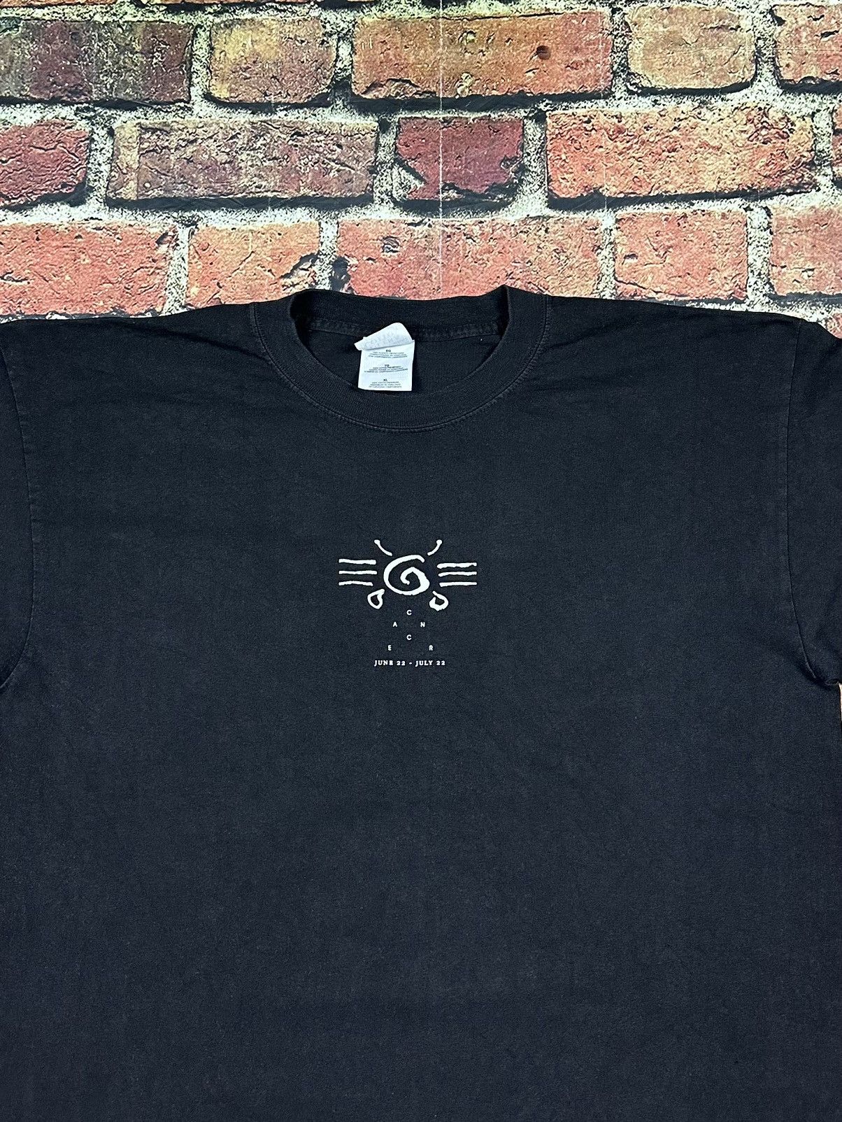 Vintage Vintage Cancer Crab Astrology Zodiac T Shirt 90s Horoscope Size US XL / EU 56 / 4 - 3 Thumbnail