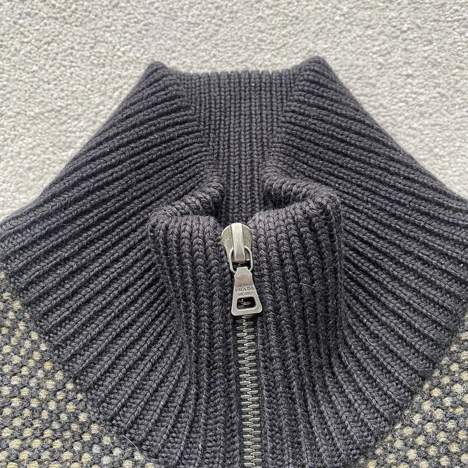 Prada Prada Wool Cashmere Blend Zip Up Jumper Sweater Dual Zip Size M / US 6-8 / IT 42-44 - 3 Thumbnail