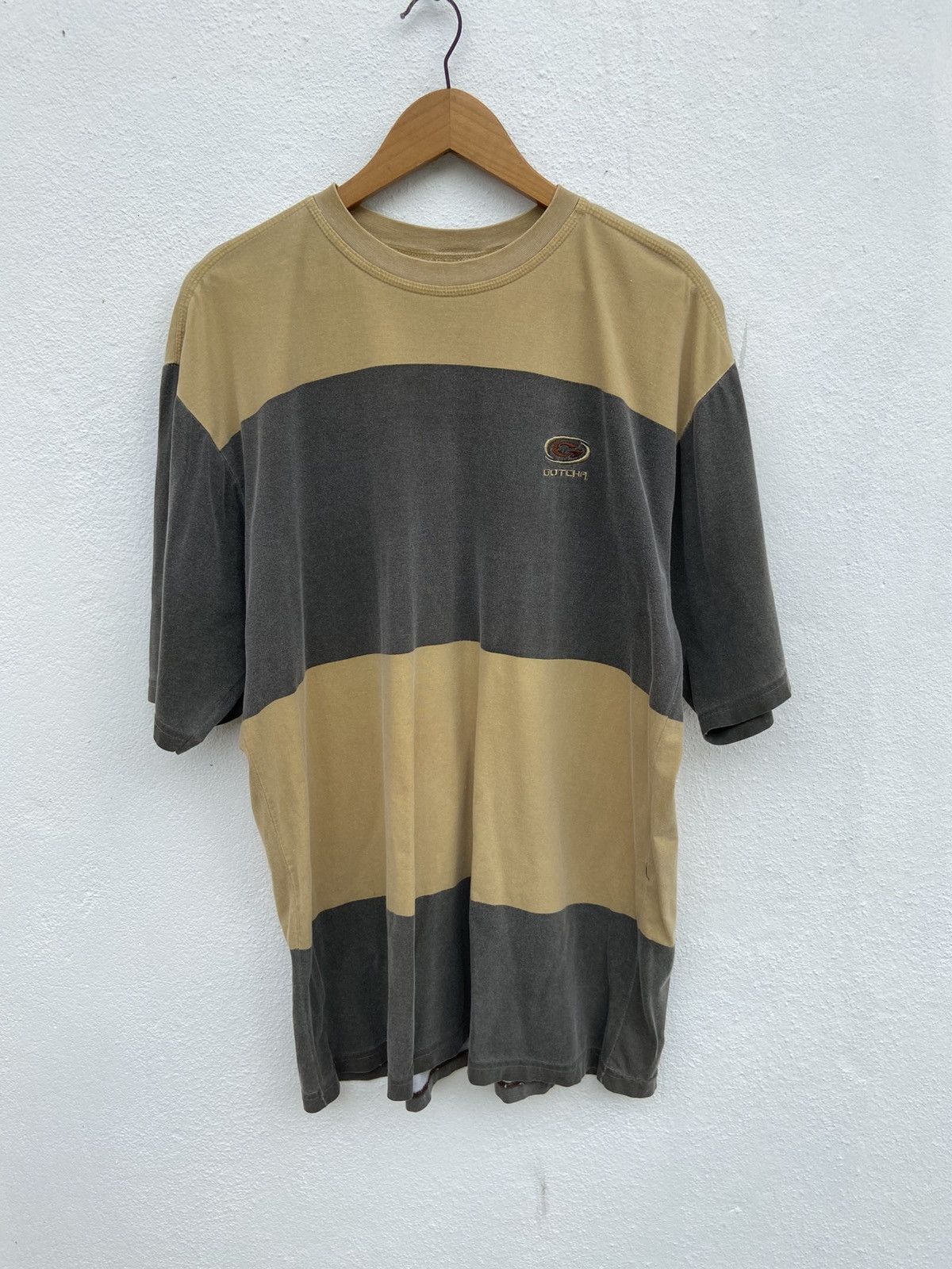 Gotcha Vintage 90s Vintage Gotcha t shirt sun surfing hawaii Size US L / EU 52-54 / 3 - 2 Thumbnail