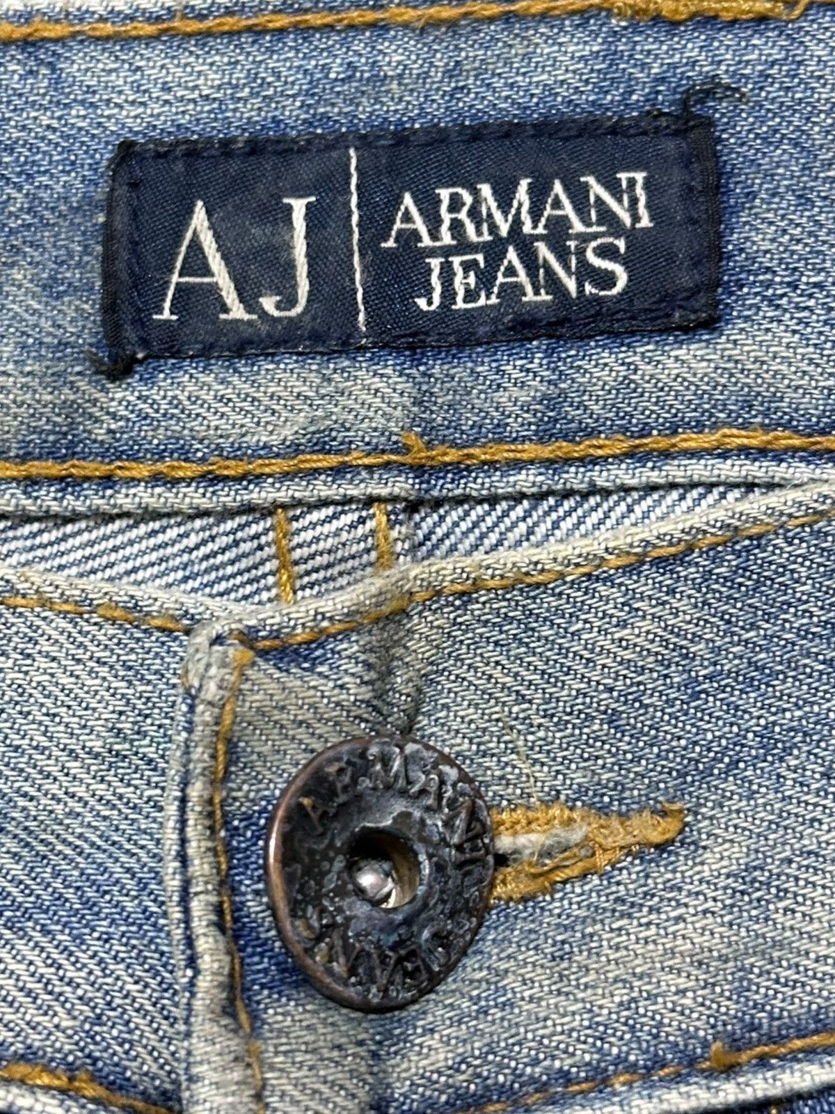 Giorgio Armani Vintage Armani Jeans Mudwash Grunge Distressed Denim Size US 33 - 7 Thumbnail