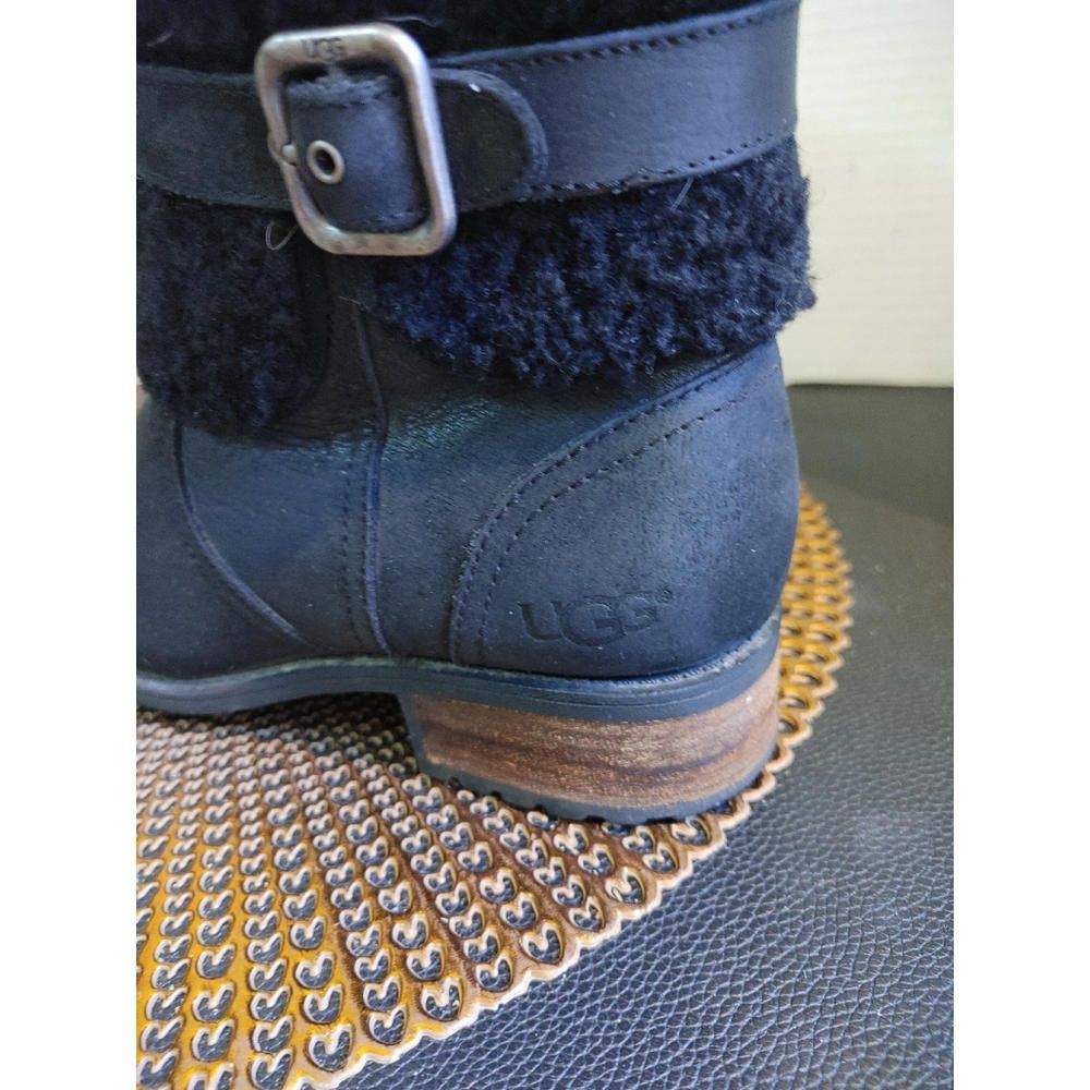 Designer Ugg Australia Blayre lI Womens Leather Boots Size 7 Size US 7 / IT 37 - 2 Thumbnail