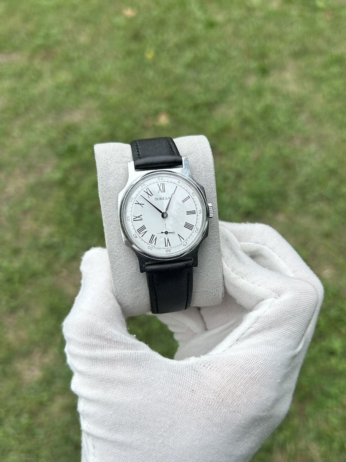 Vintage Vintage Watch Pobeda Soviet USSR Mechanical Wristwatch 1980s Size ONE SIZE - 13 Thumbnail