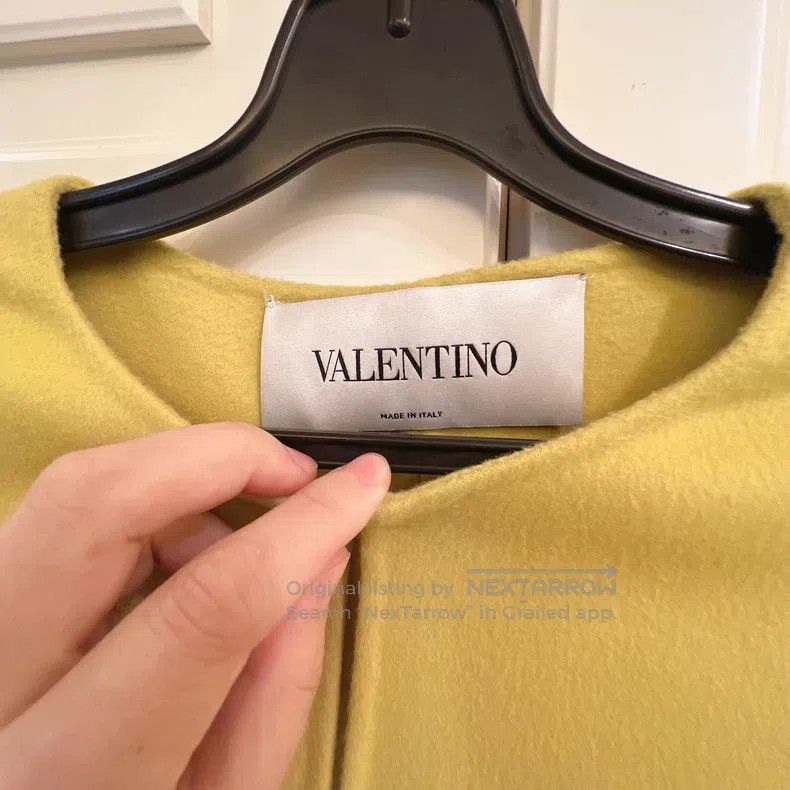 Valentino Valentino Grow a coat Size L / US 10 / IT 46 - 2 Thumbnail