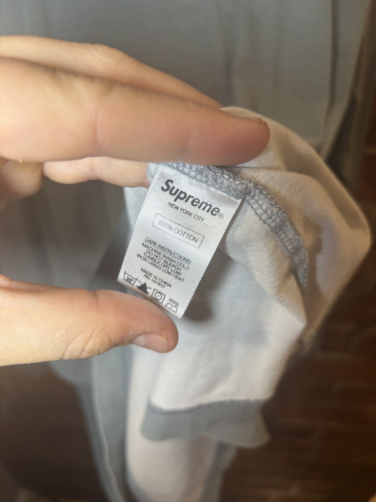 Supreme Mens Supreme Long Sleeve Size US L / EU 52-54 / 3 - 5 Thumbnail