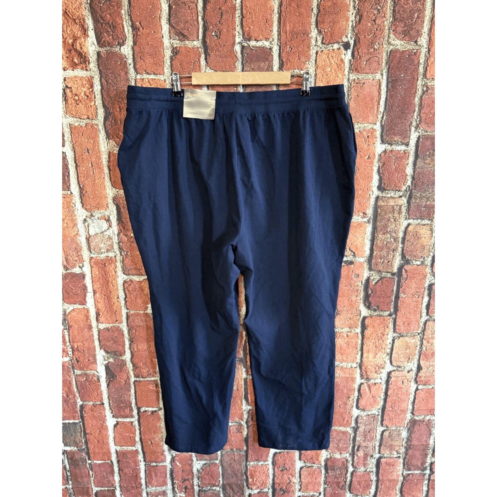 Vintage Style & Co Womens Blue Pull On Straight Leg Tapered Pants 3X NWT Size 3X Pants Womens Blue Straight Leg Tapered Pull On NWT Style & Co Size 40" / US 18 - 2 Thumbnail