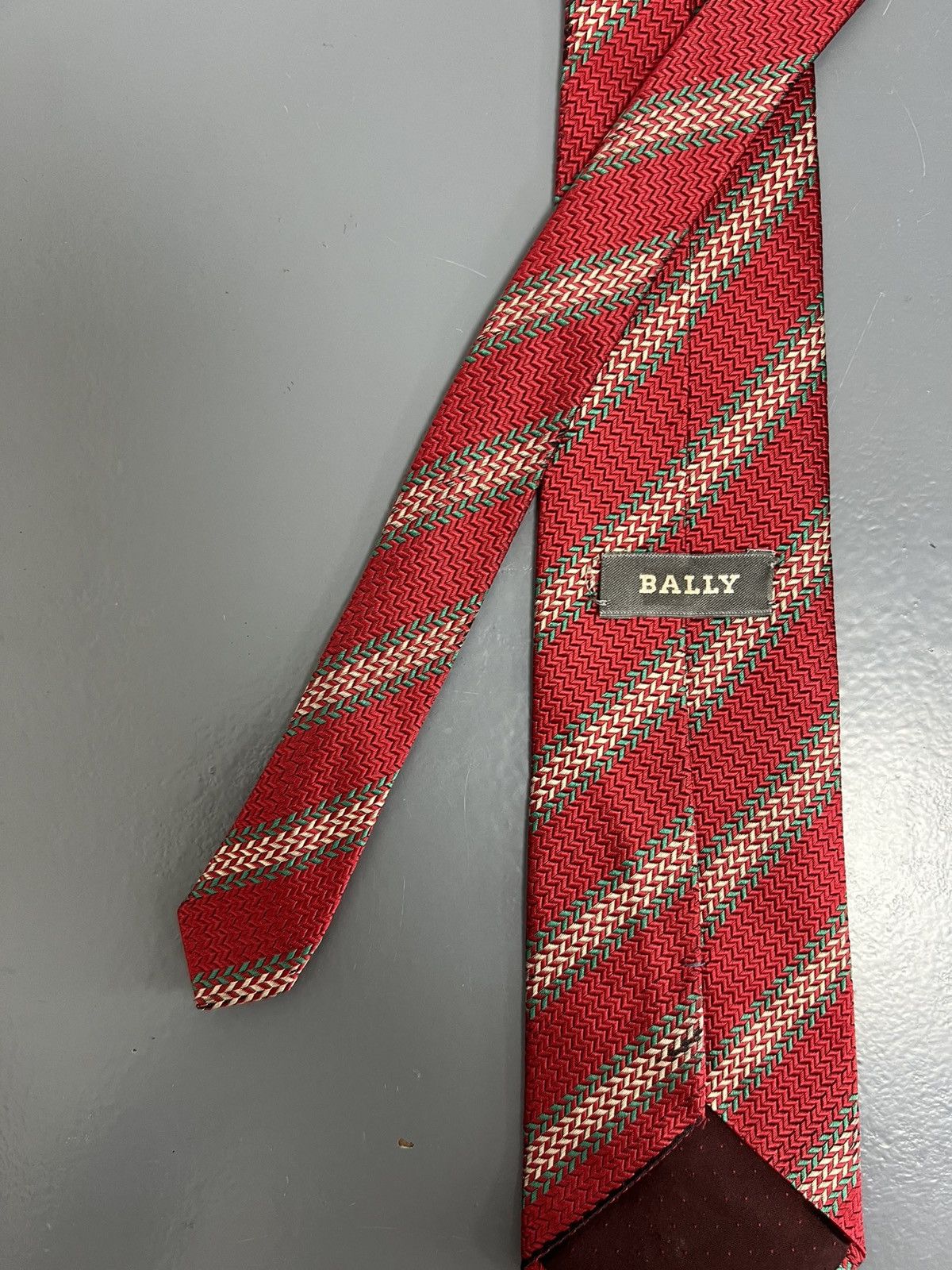 Bally Vintage Bally Switzerland 100% Silk Necktie Luxury Italy Size ONE SIZE - 8 Thumbnail