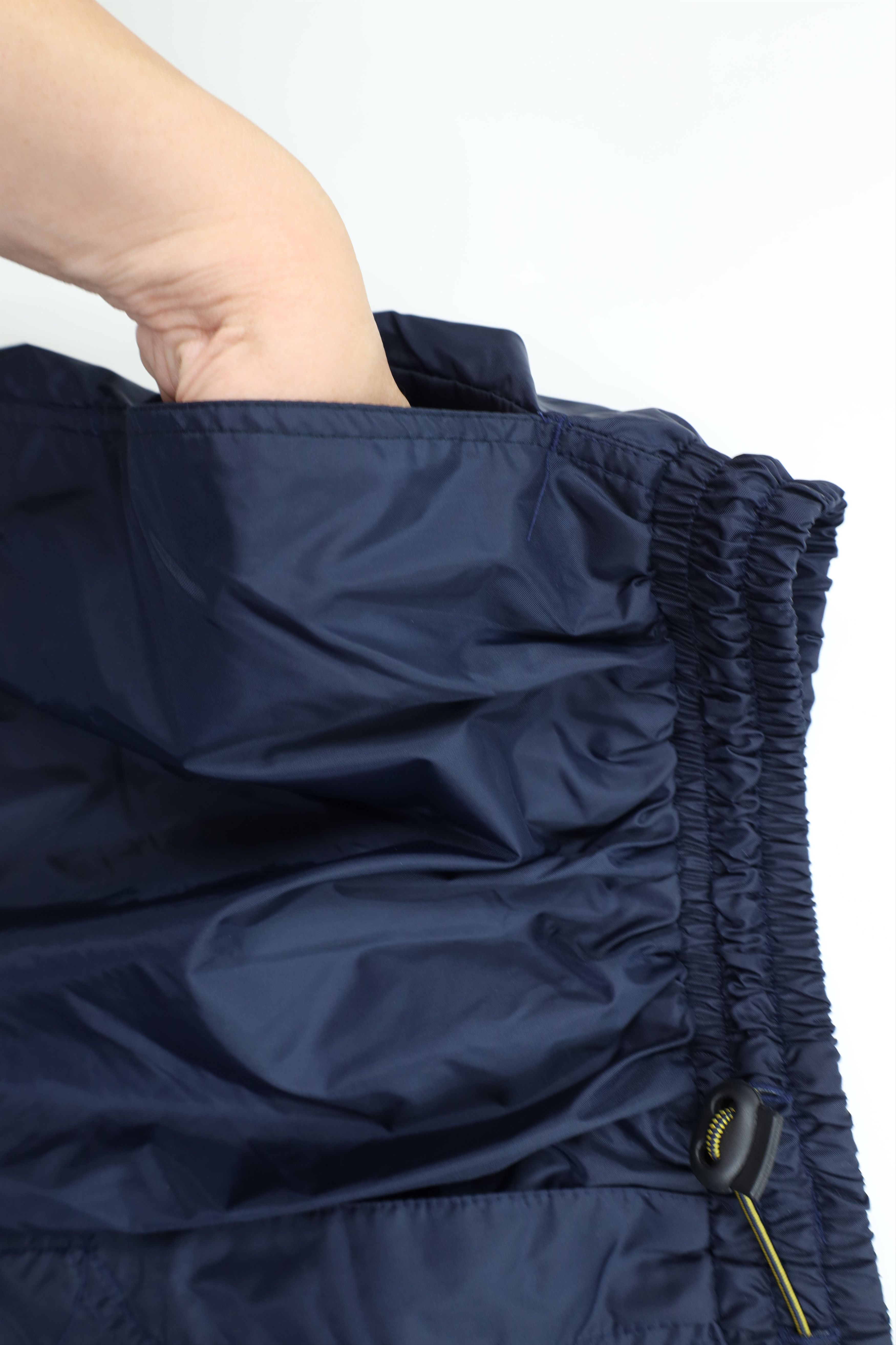 Starter Deadstock Vintage 90s Y2K Starter Windbreaker Shorts Nylon Size US 36 / EU 52 - 6 Thumbnail