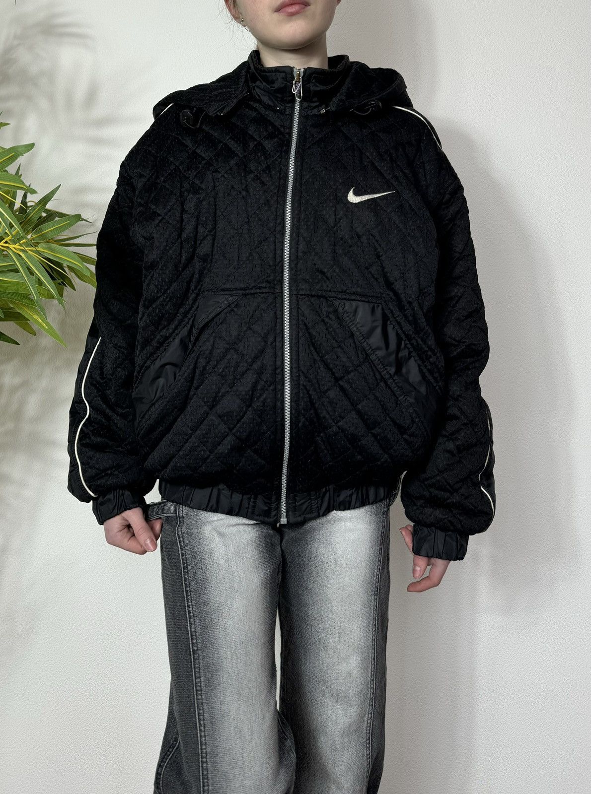 Nike VINTAGE NIKE BOMBER WMNS DOWN JACKET Size M / US 6-8 / IT 42-44 - 4 Thumbnail