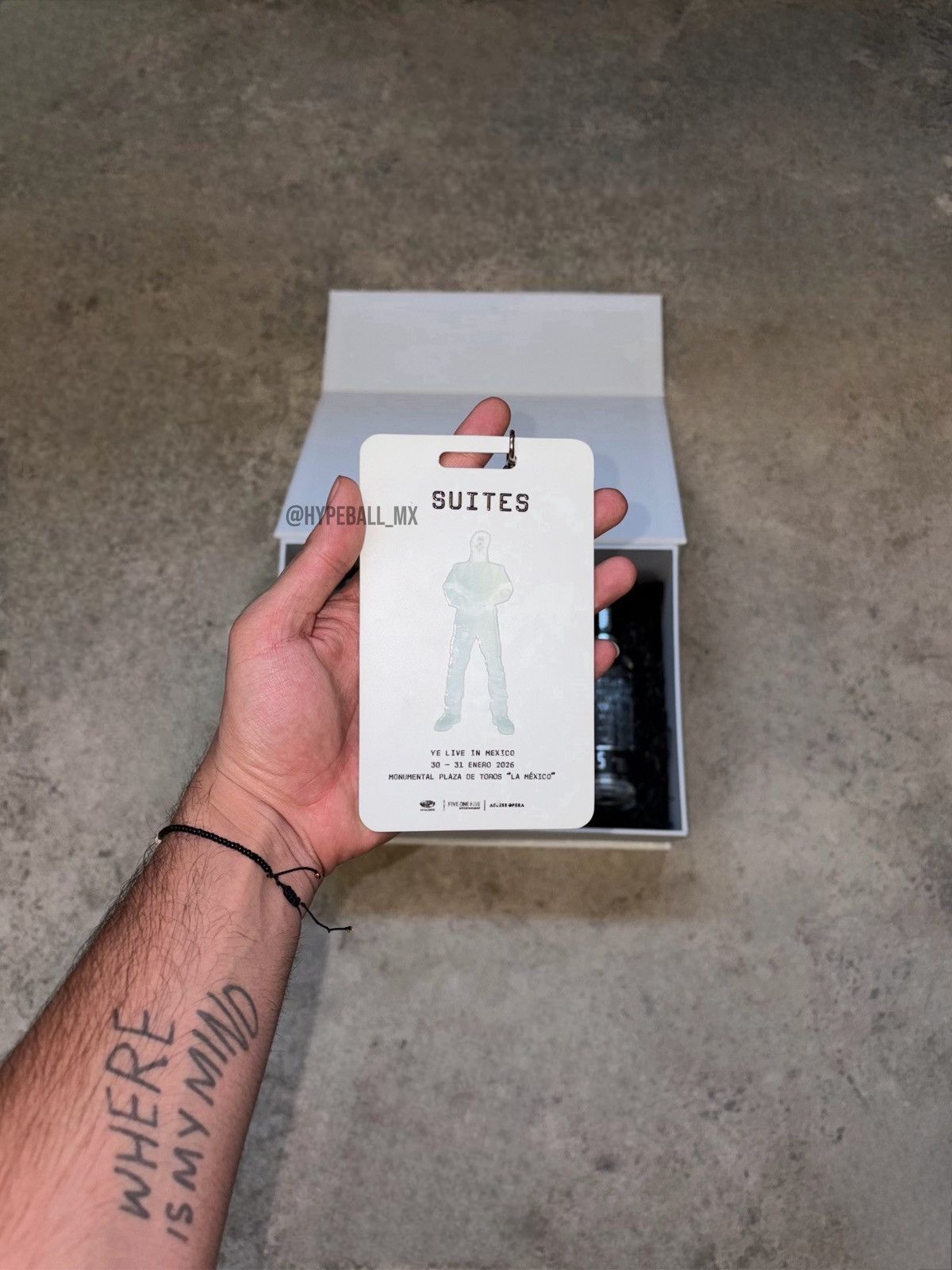 Kanye West 2026 Ye Live Mexico Concert Promotional Pack Size ONE SIZE - 5 Thumbnail