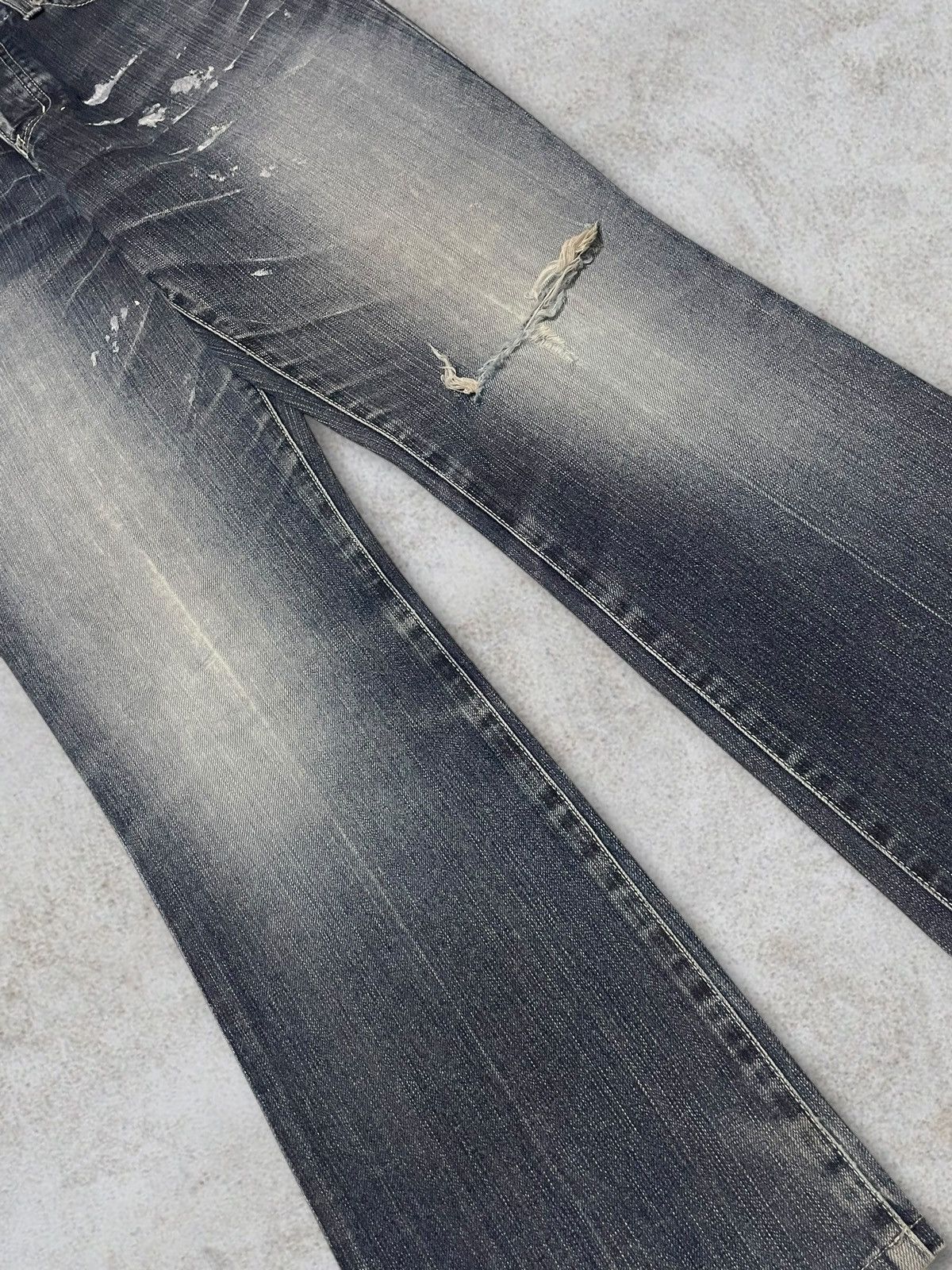 Tornado Mart Vintage Tornado Mart Paint Splatter Button Fly Bootcut Jeans Size US 30 / EU 46 - 5 Thumbnail