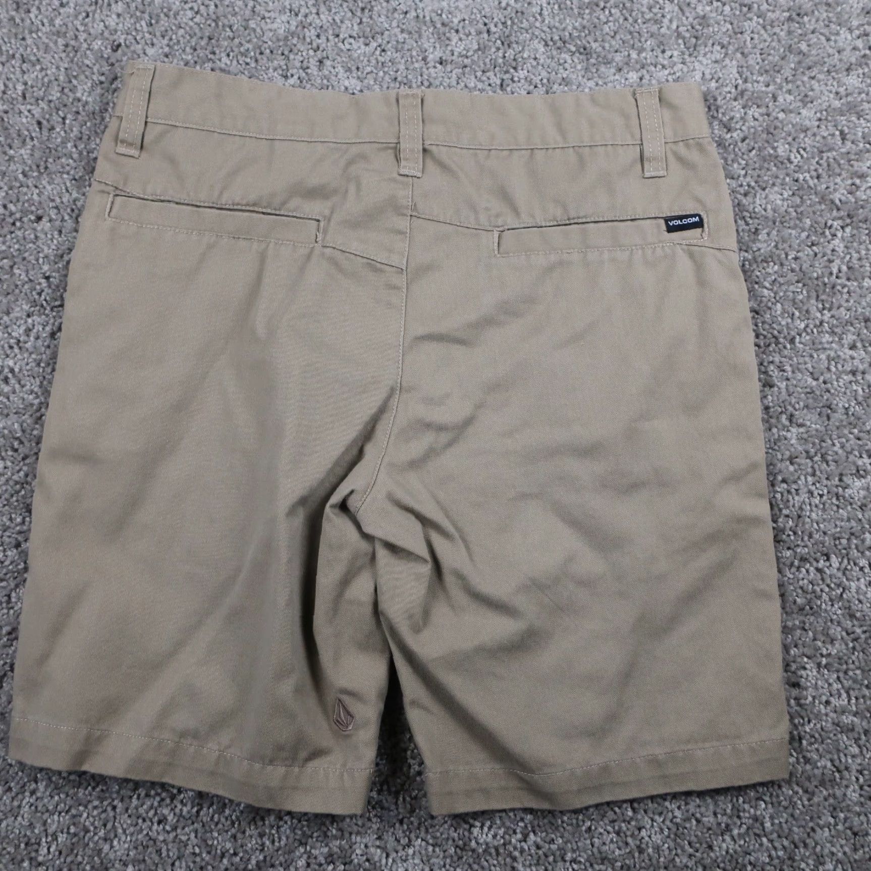 Volcom Volcom Shorts Men's 30 Brown Chino Bermuda 10.5 Inseam Pockets Breathable# style Bermuda# Casual# Men# Brown# 60% Cotton 40% Poly Size US 30 / EU 46 - 2 Thumbnail