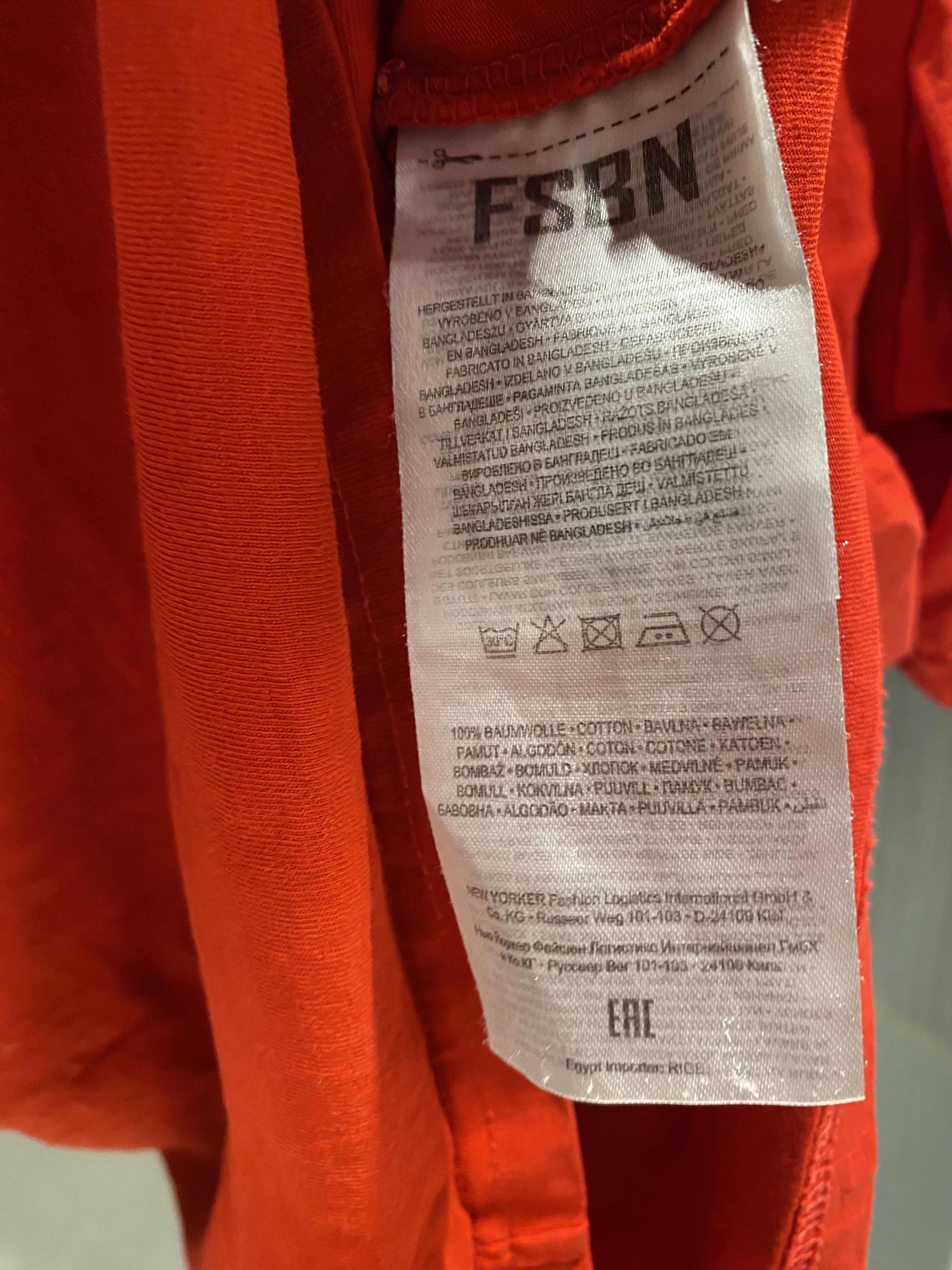 Seditionaries Chicago Illinois tee y2k T-shirt size L Size US L / EU 52-54 / 3 - 5 Thumbnail