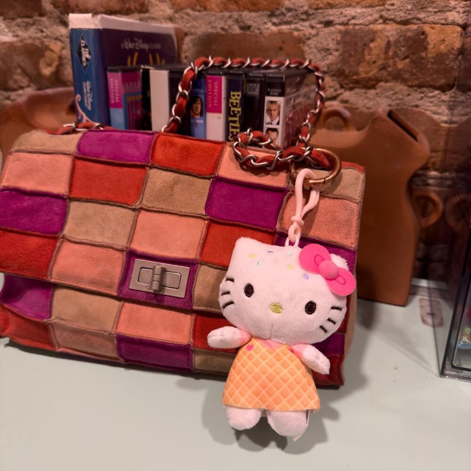 Other SANRIO HELLO KITTY SUNDAE BAG CHARM Size ONE SIZE - 1 Thumbnail