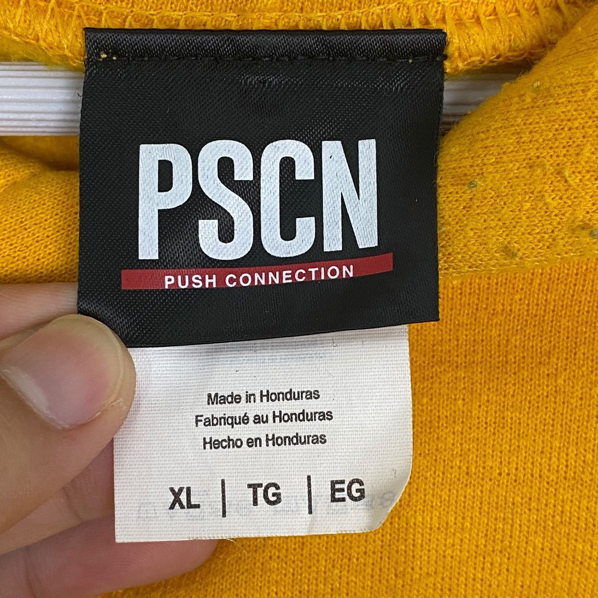 Other Vintage PSCN Printed Hoodie Sweater Yellow Pullover Size XL Size US XL / EU 56 / 4 - 6 Thumbnail