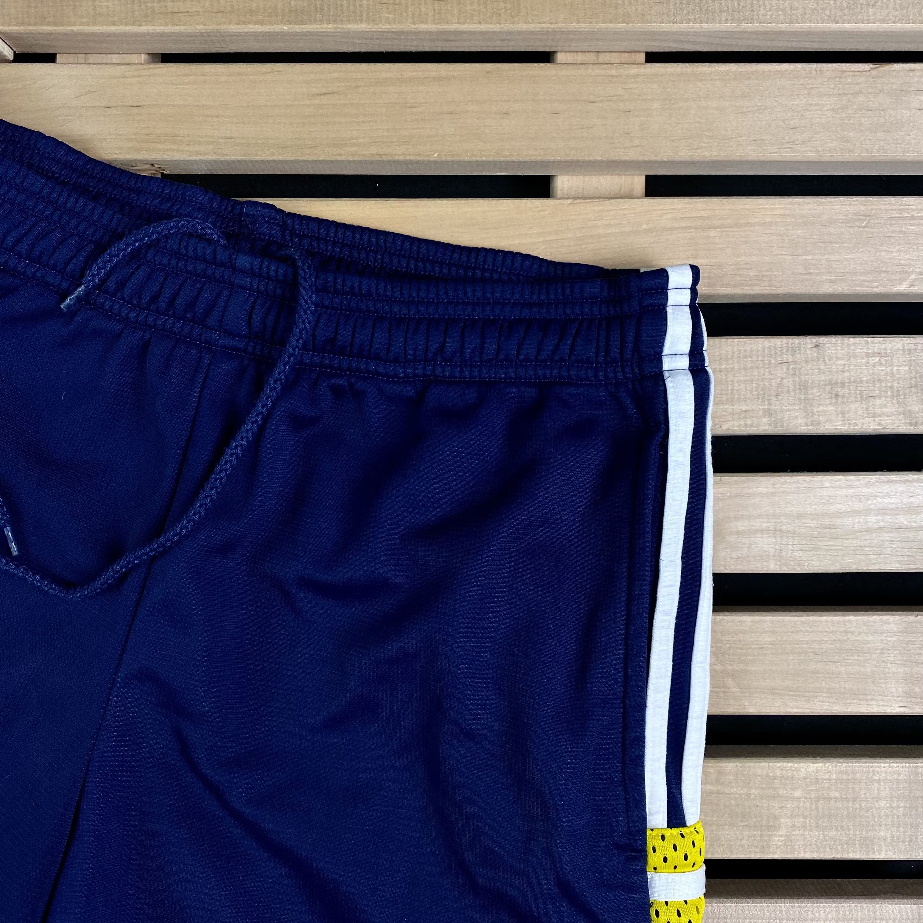 Adidas × Vintage Mens Adidas Vintage Shorts Size S Size US 30 / EU 46 - 2 Thumbnail
