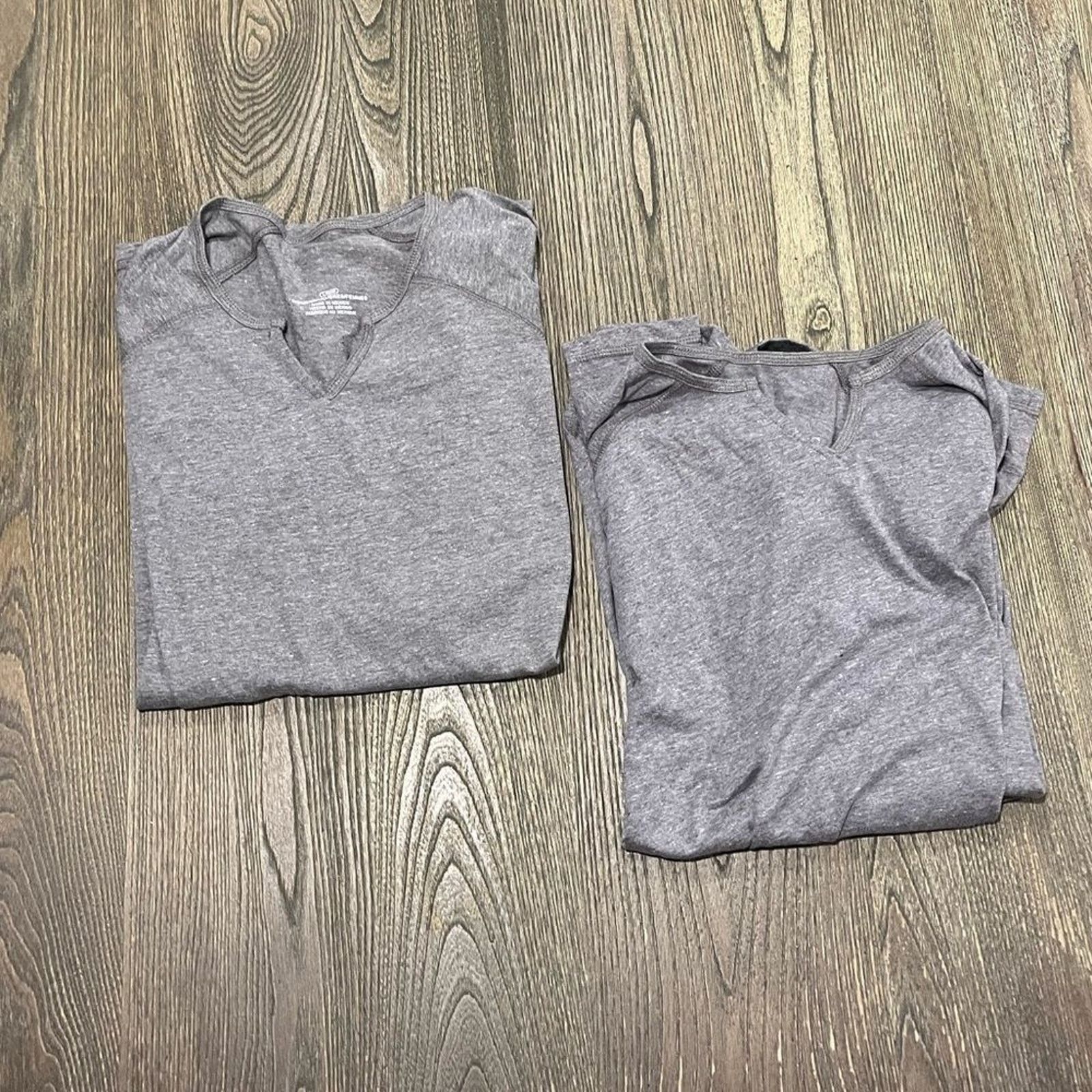 Vintage NWOT 2 Pack Womens Shirts Notch Neckline Short Sleeve Size L Size L / US 10 / IT 46 - 1 Thumbnail