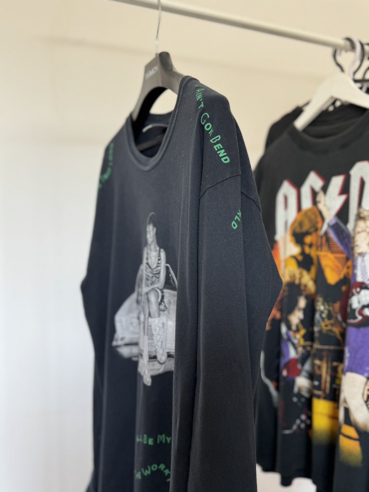 Vintage Vintage Queen and Slim Legacy Longsleeve Tee Size US XL / EU 56 / 4 - 2 Thumbnail