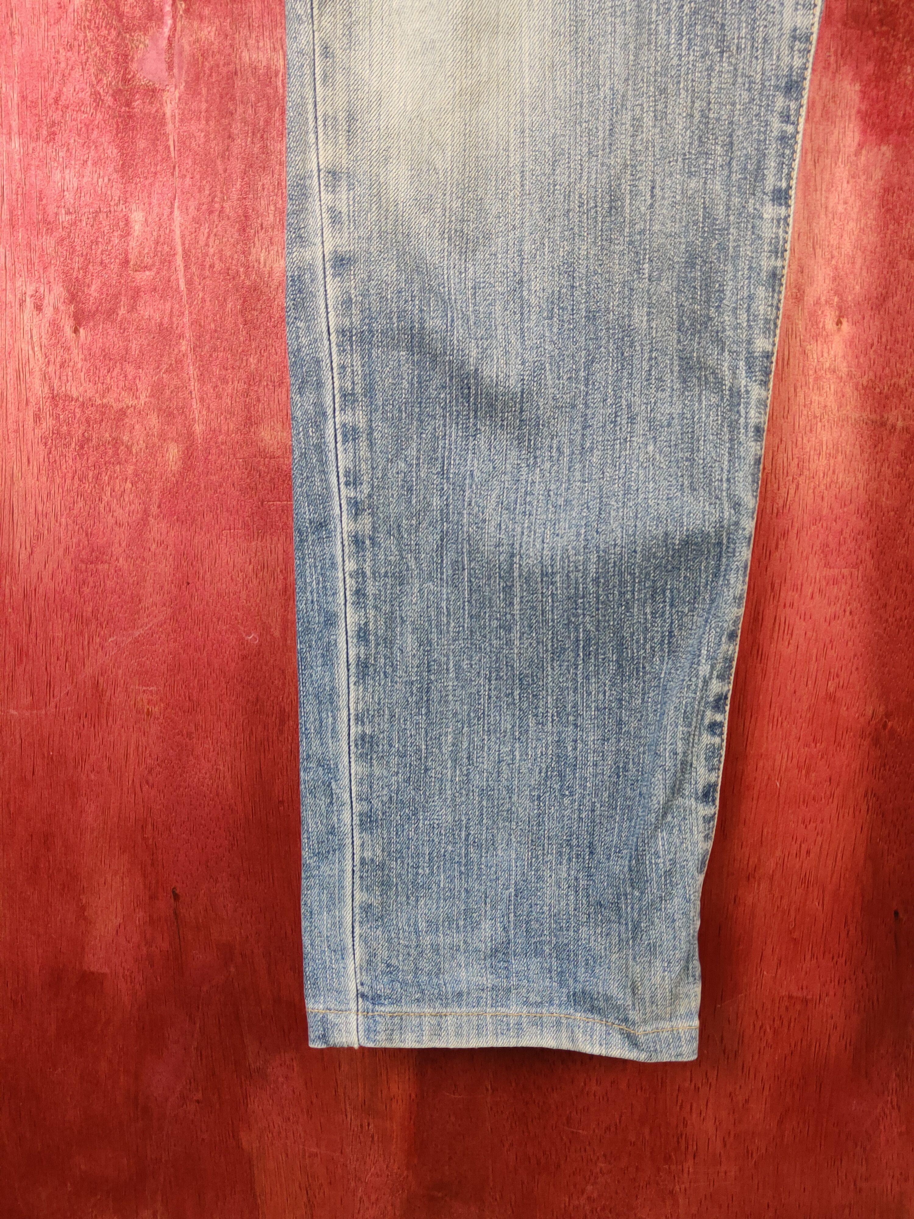 Japanese Brand Wrangler Blue Faded Distressed Ripped Jeans #S2202 Size US 33 - 4 Thumbnail