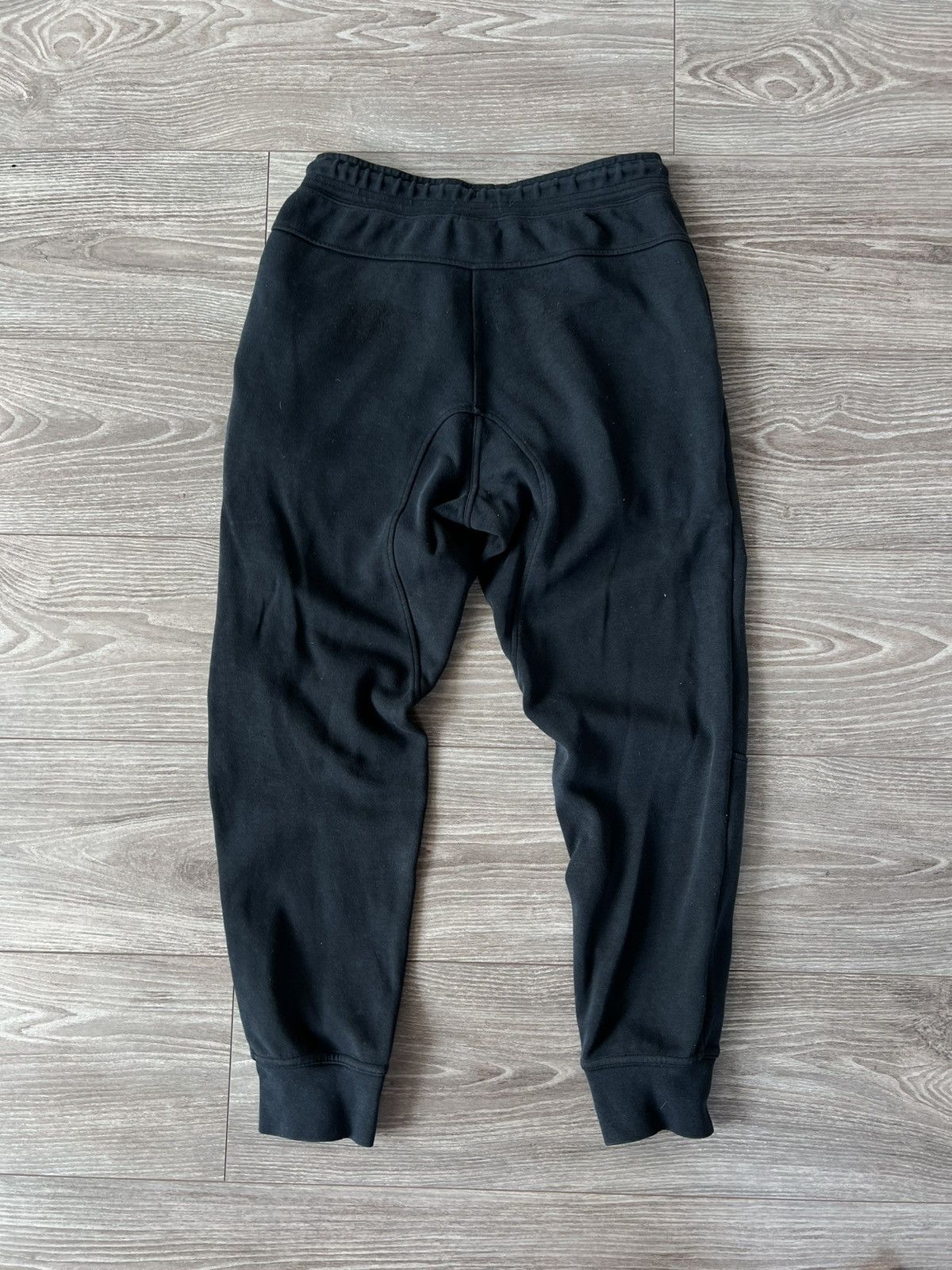 Nike Nike Tech Fleece Big Zip Pocket Triple Black Sweatpants Size US 30 / EU 46 - 12 Thumbnail