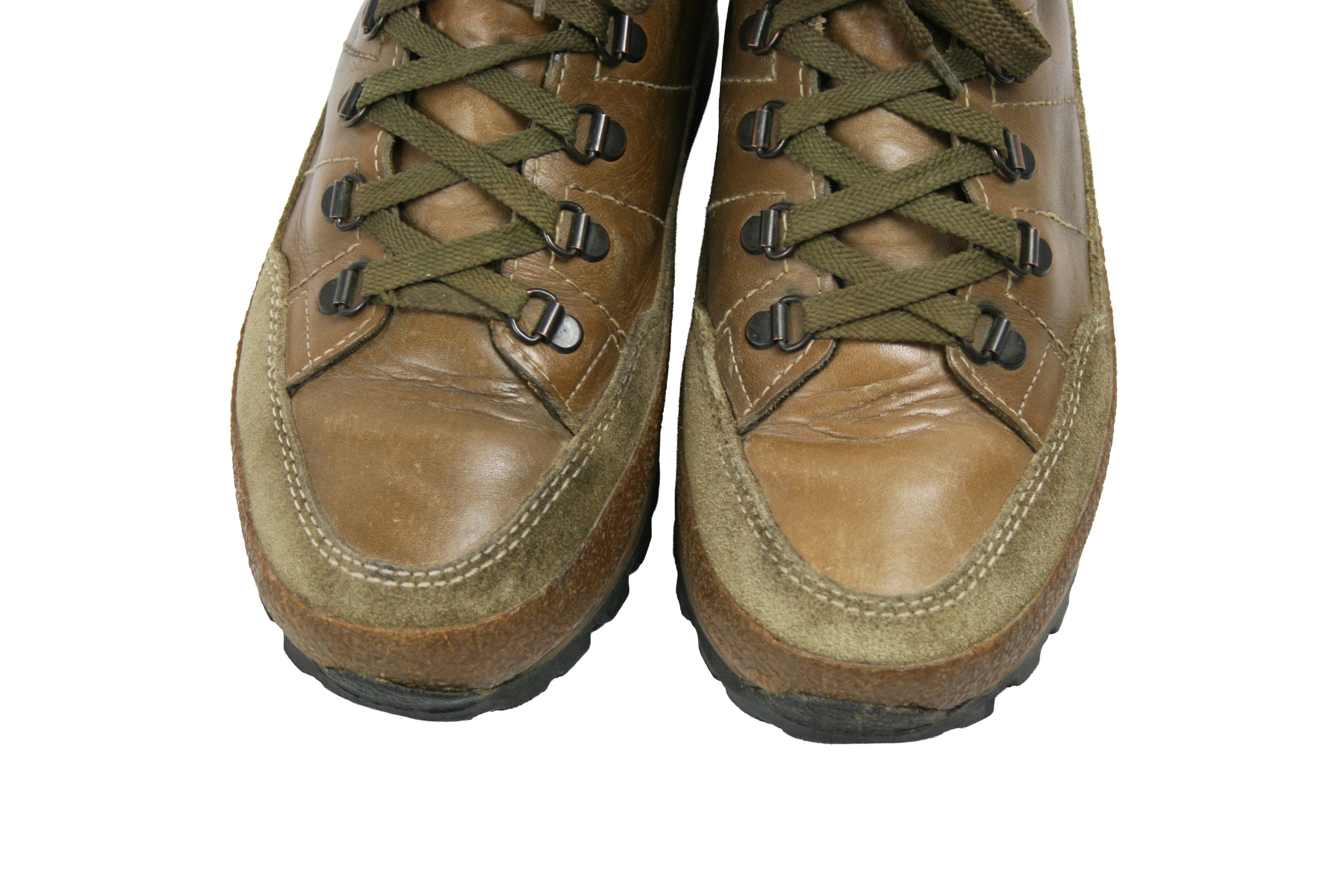 LOWA 90S Hiking Boots Vintage Size US 9 / IT 39 - 5 Thumbnail