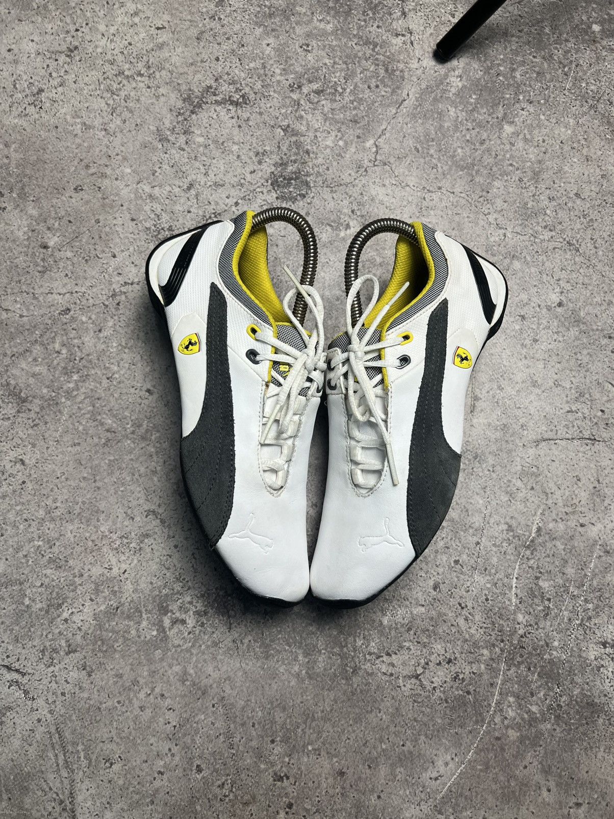Ferrari Vintage Puma Speedcat Ferrari Racing Suede Y2K Sneakers Size US 5.5 / EU 38 - 1 Thumbnail